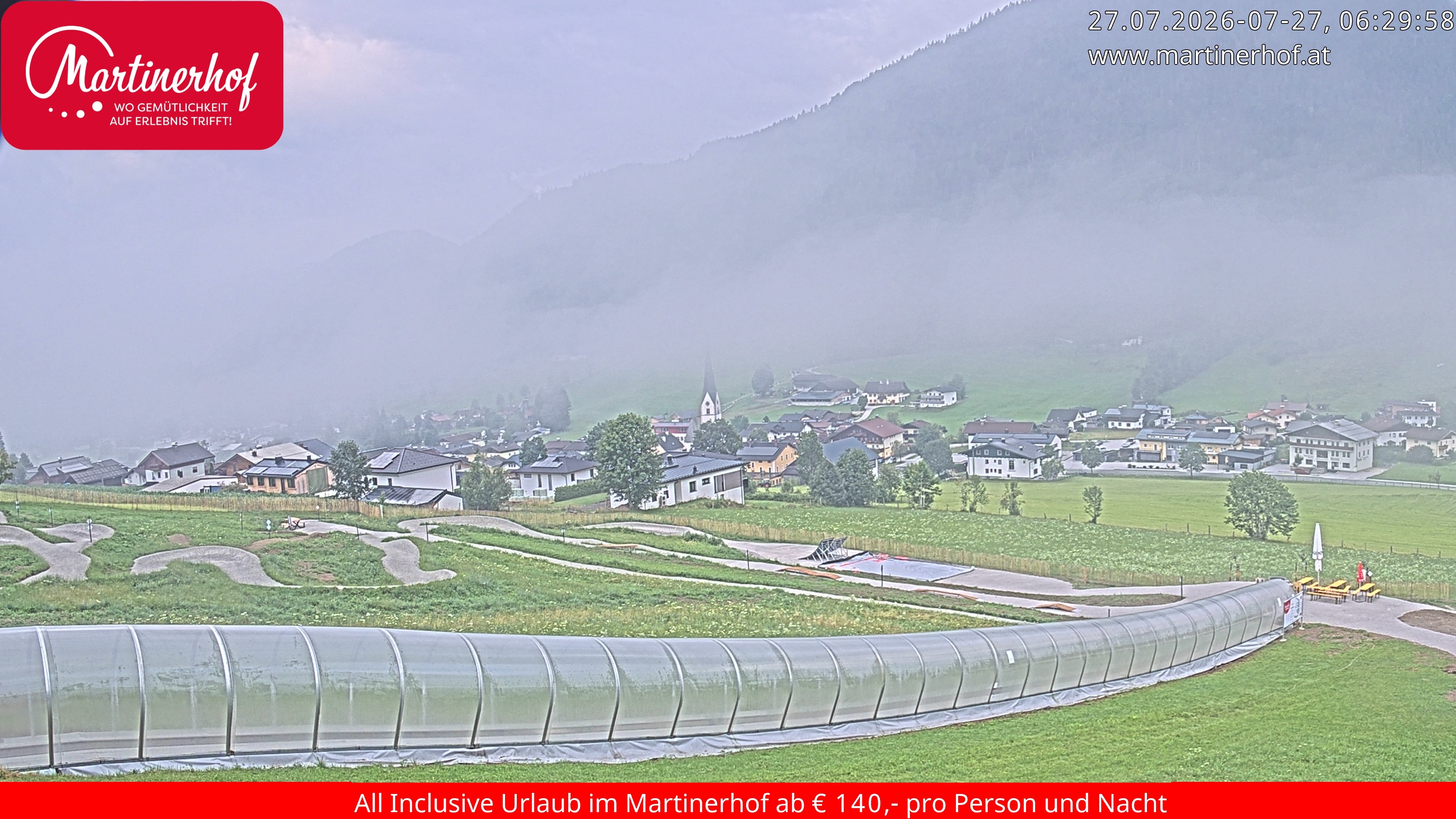 Archiv Foto Webcam Sicht auf St. Martin am Tennengebirge