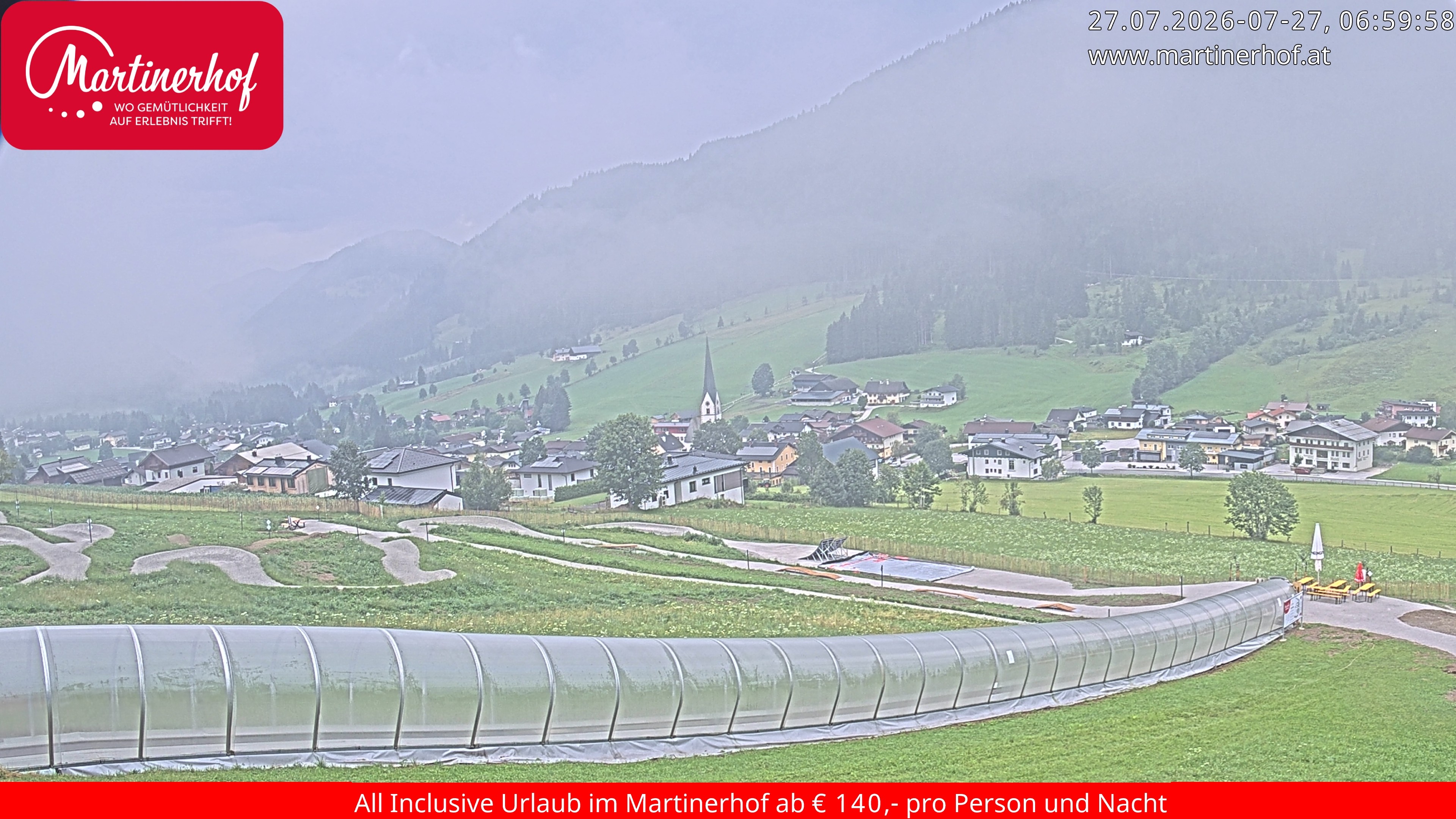 Archiv Foto Webcam Sicht auf St. Martin am Tennengebirge