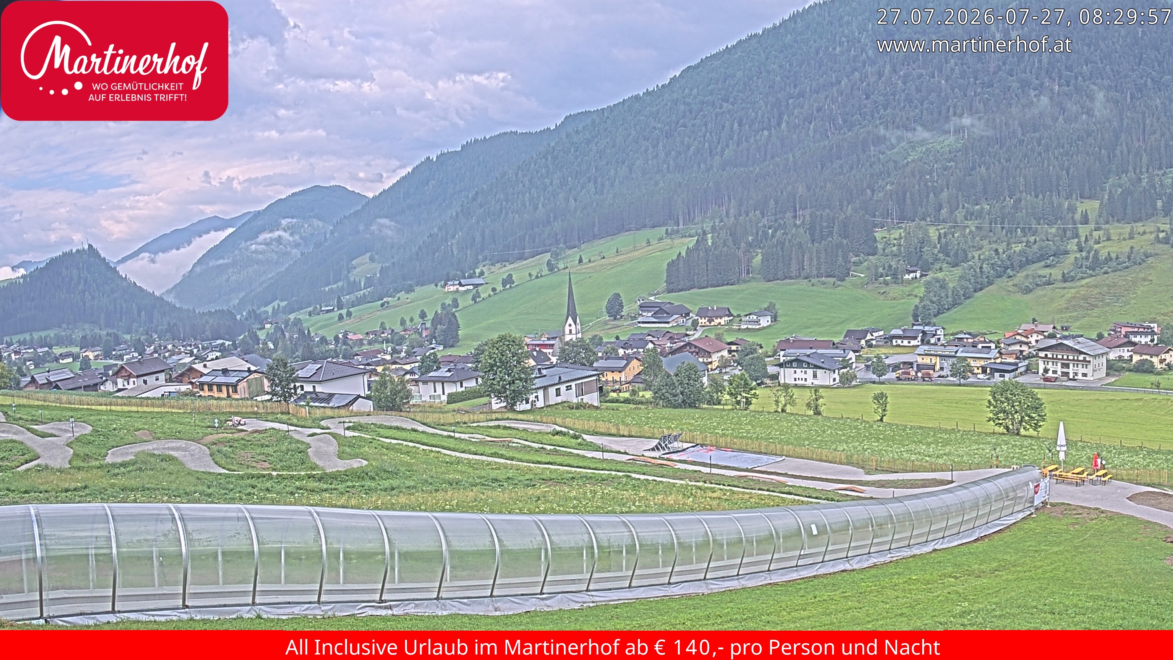 Archiv Foto Webcam Sicht auf St. Martin am Tennengebirge