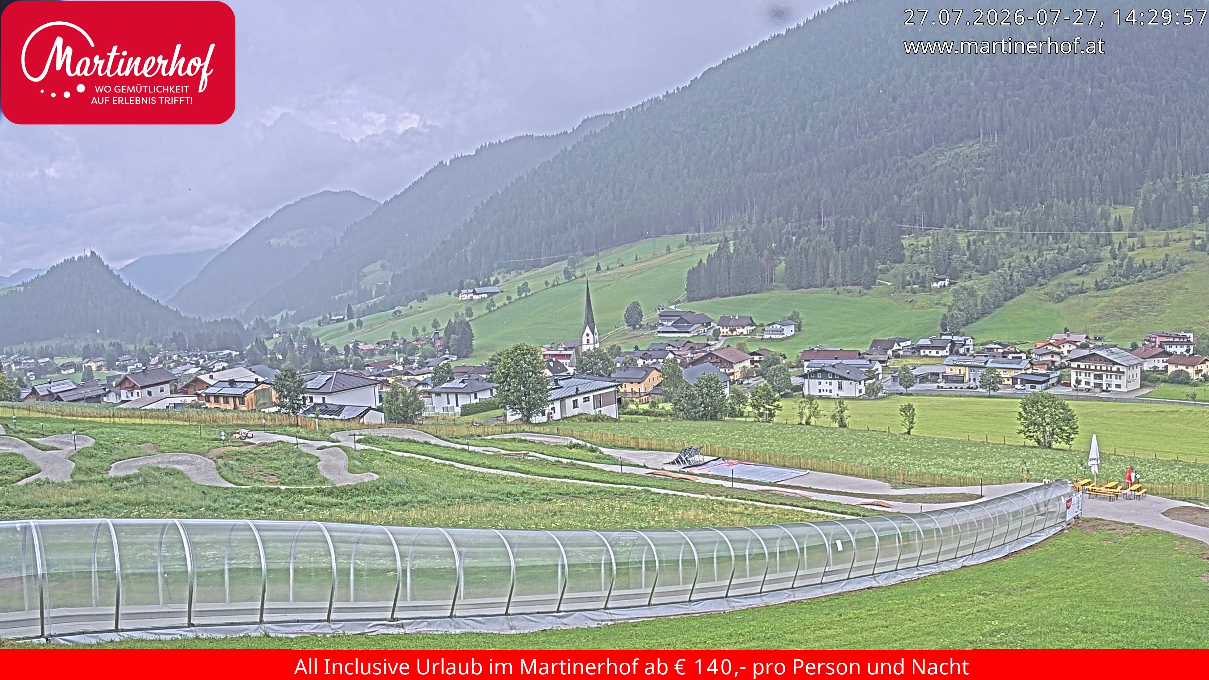 Archiv Foto Webcam Sicht auf St. Martin am Tennengebirge