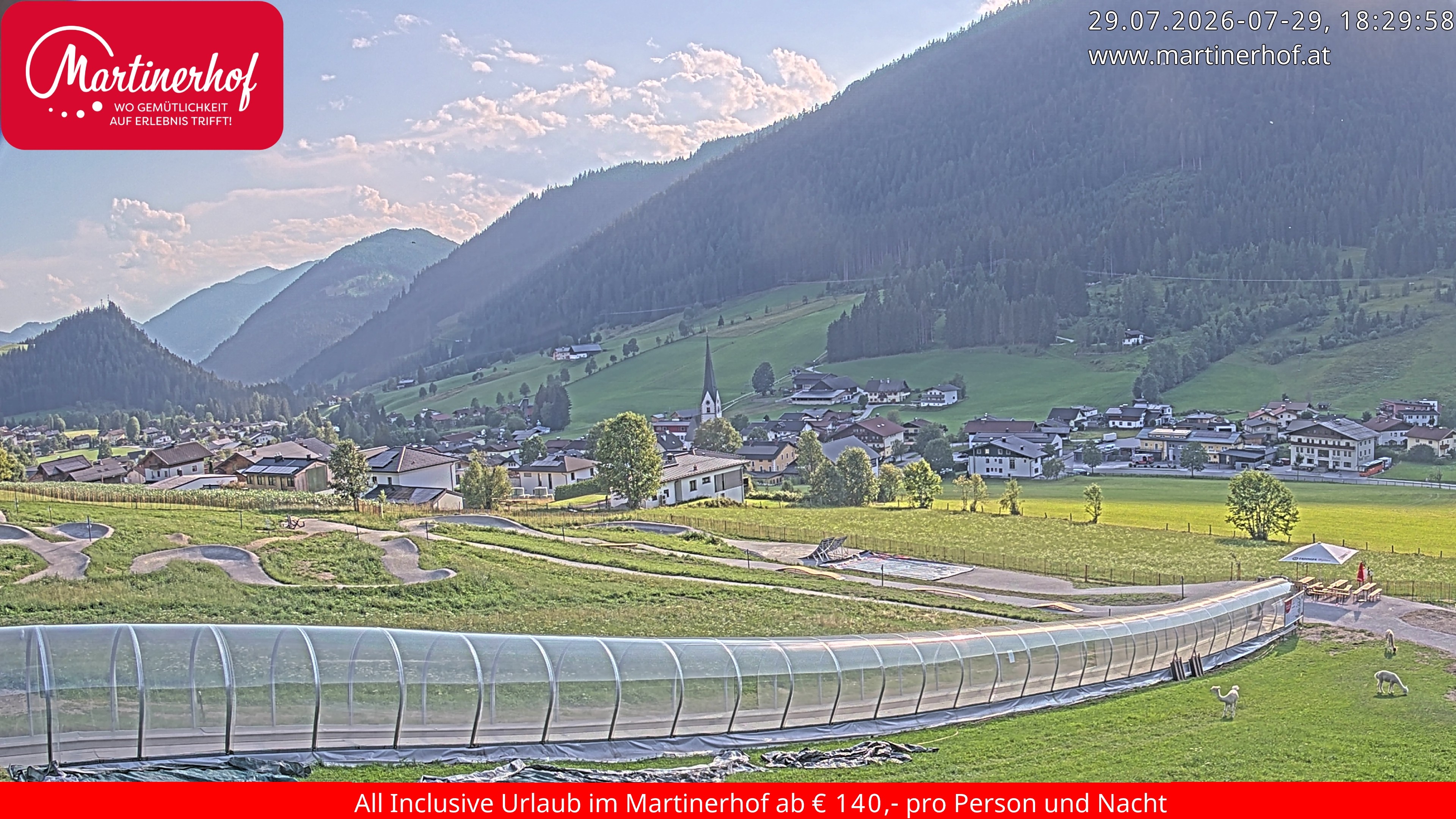 Archiv Foto Webcam Sicht auf St. Martin am Tennengebirge