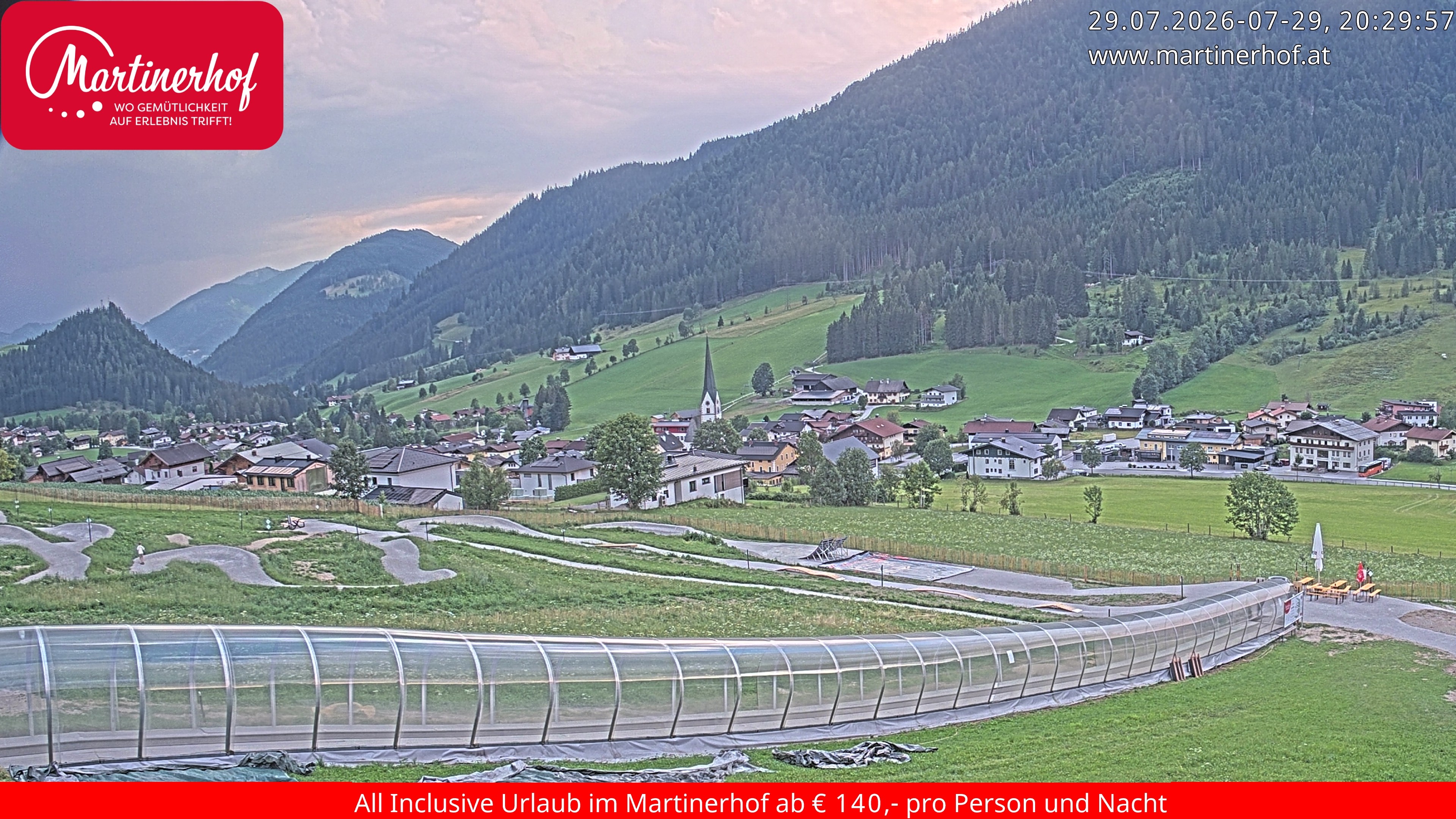 Archiv Foto Webcam Sicht auf St. Martin am Tennengebirge