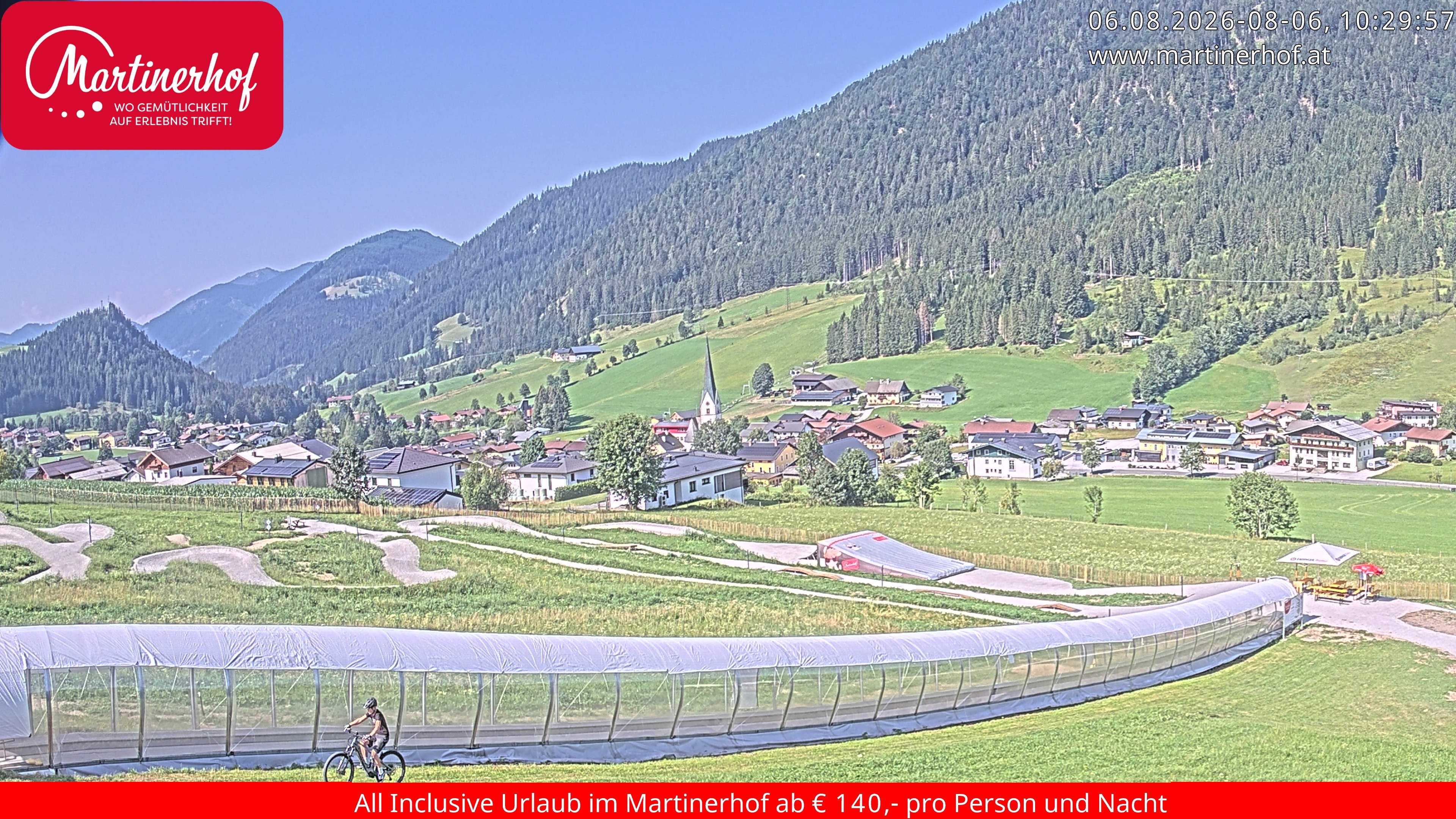 Archiv Foto Webcam Sicht auf St. Martin am Tennengebirge