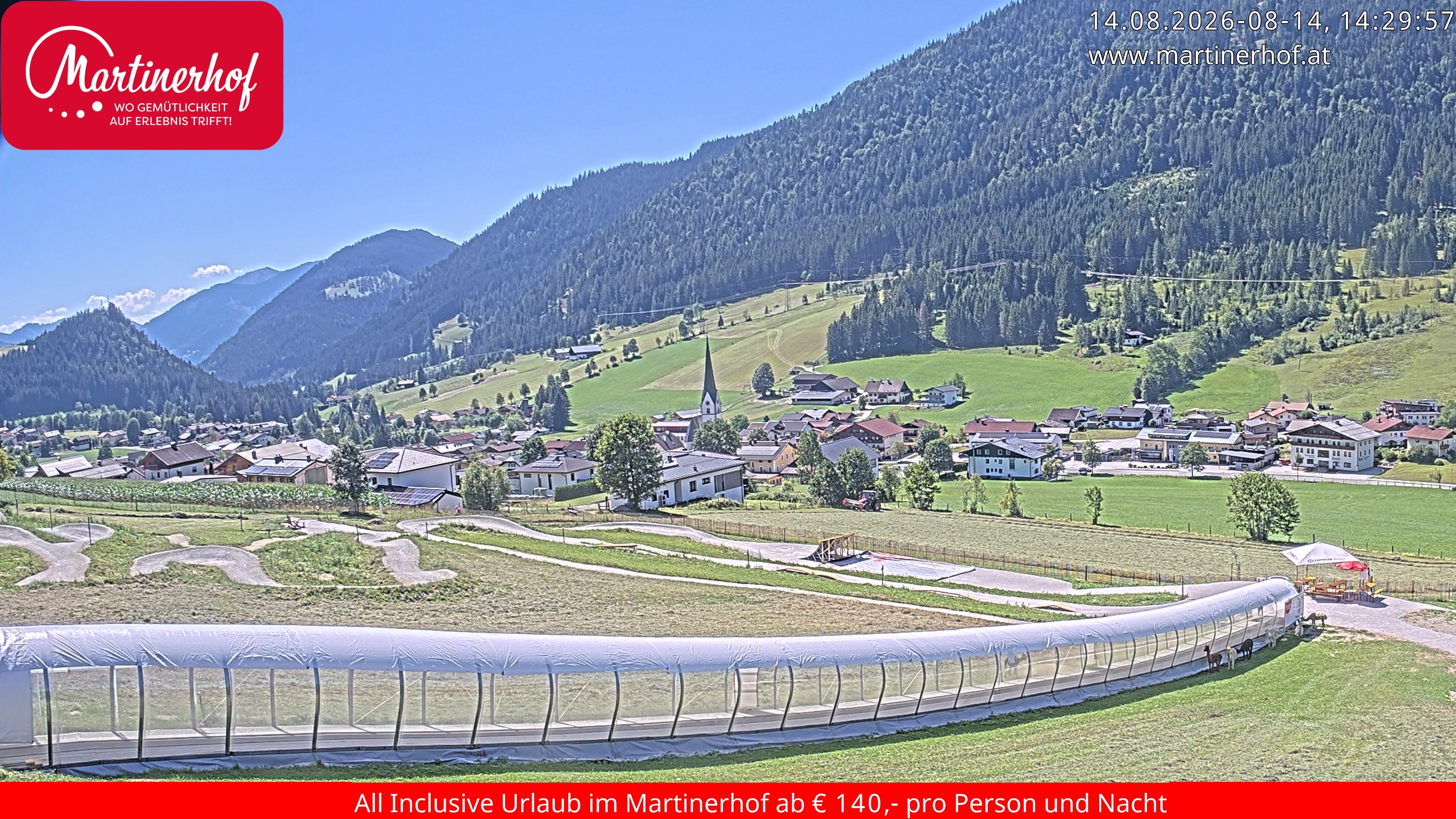 Archiv Foto Webcam Sicht auf St. Martin am Tennengebirge