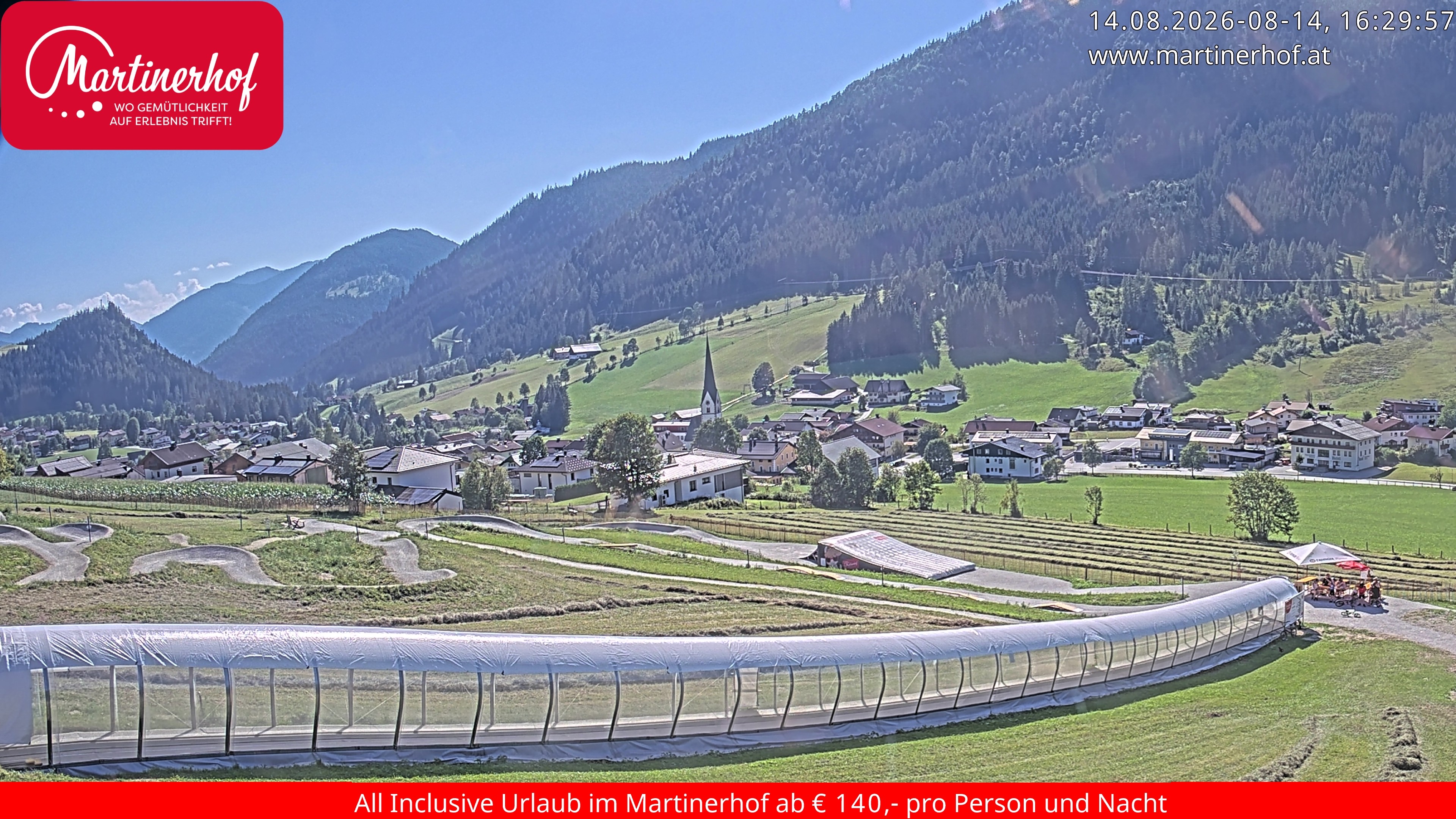 Archiv Foto Webcam Sicht auf St. Martin am Tennengebirge