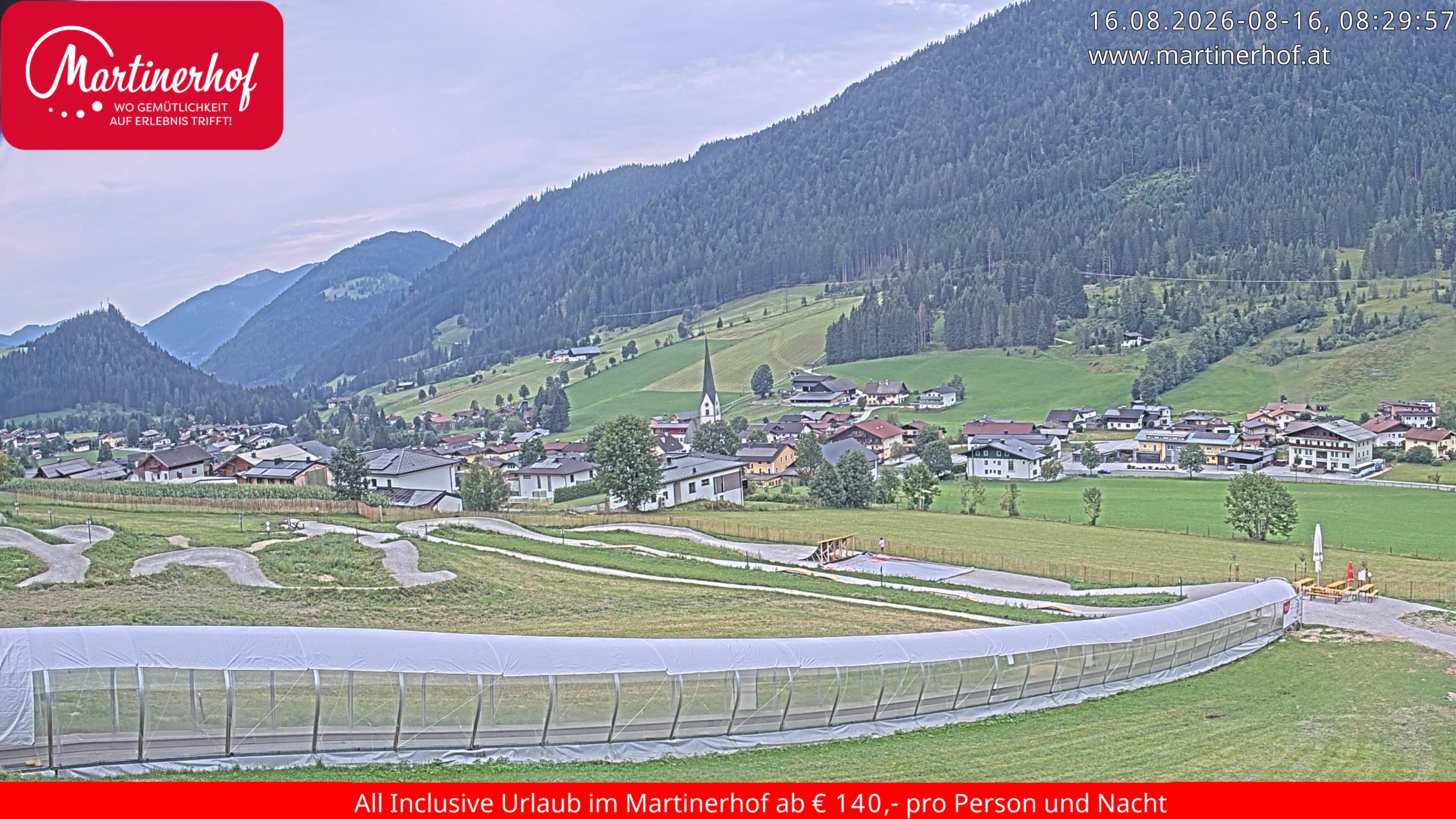 Archiv Foto Webcam Sicht auf St. Martin am Tennengebirge