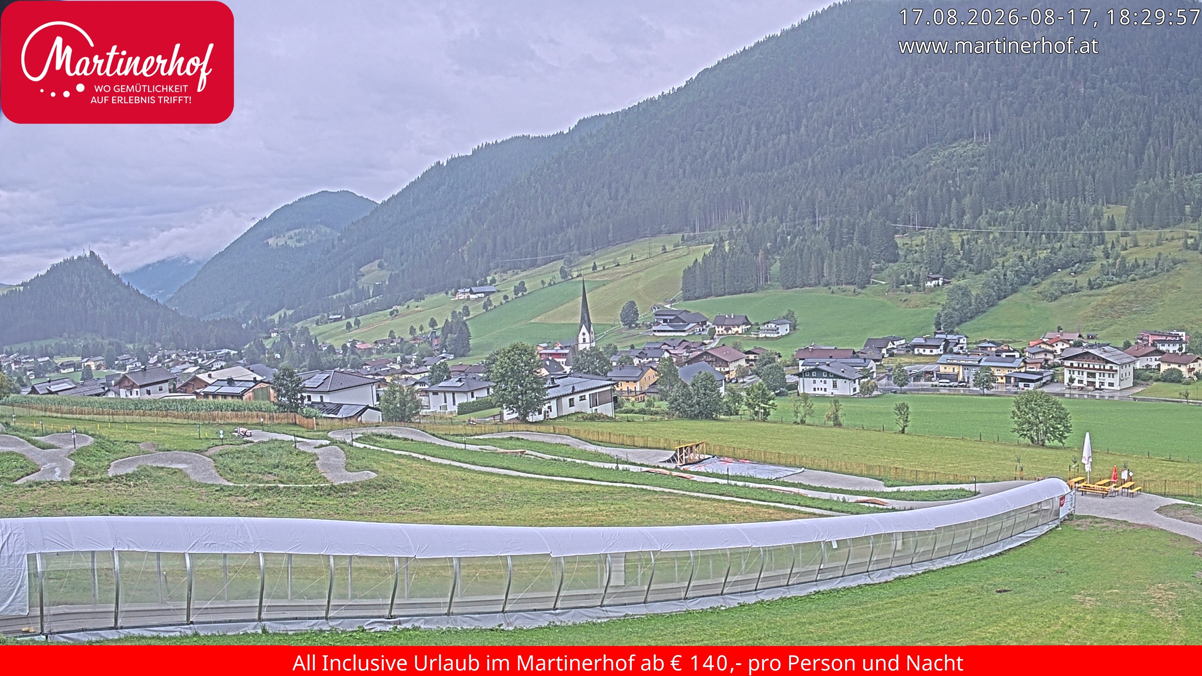 Archived image Webcam Clear view of the town St. Martin in the greater area of Salzburg