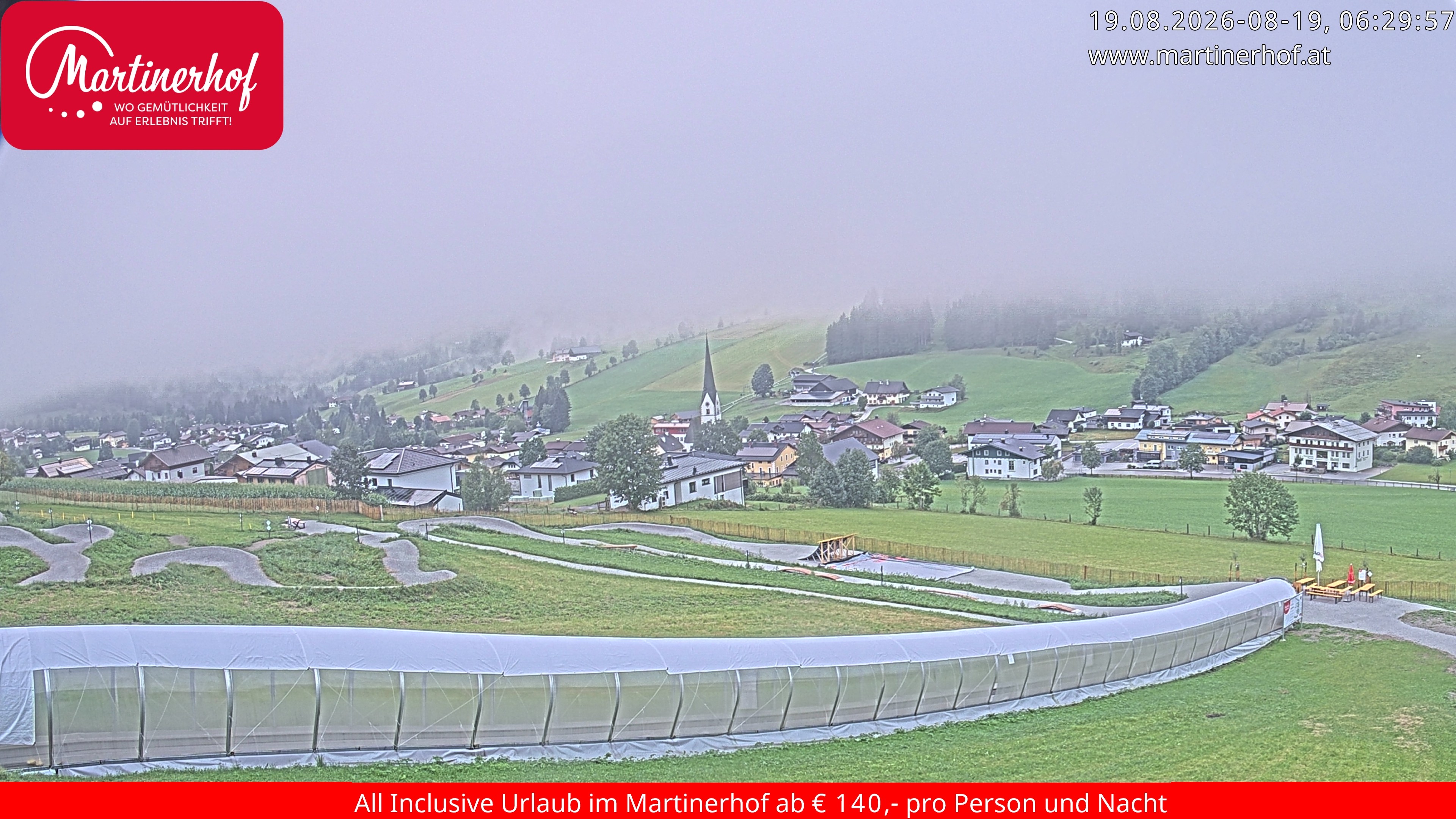 Archived image Webcam Clear view of the town St. Martin in the greater area of Salzburg