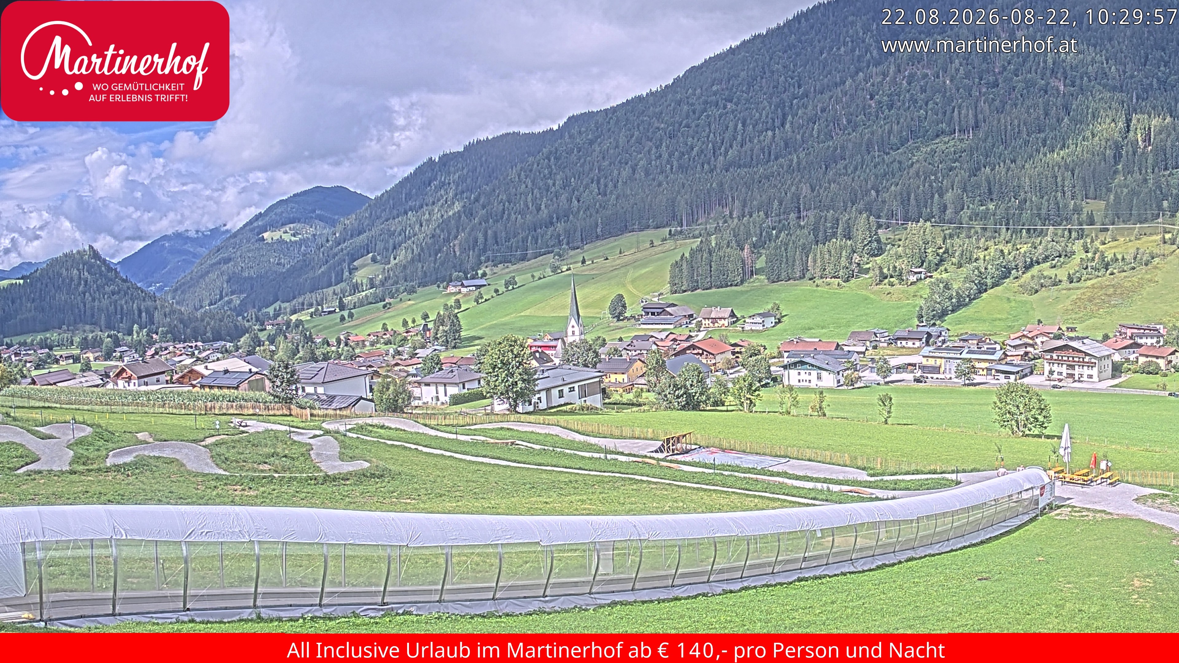 Archiv Foto Webcam Sicht auf St. Martin am Tennengebirge