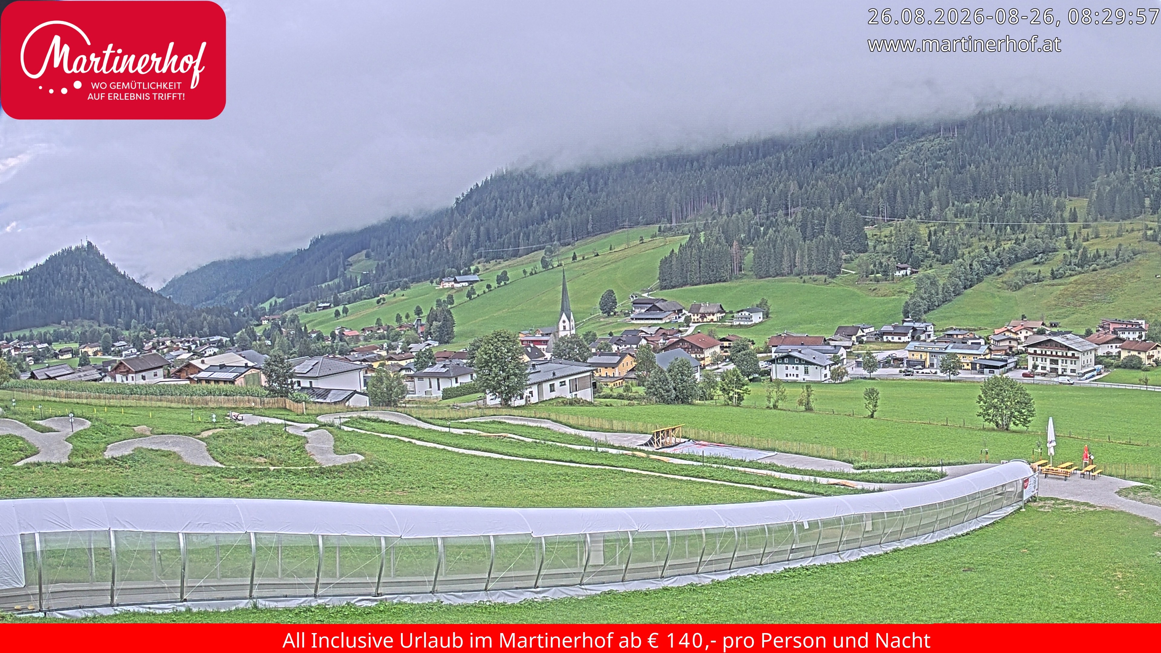 Archiv Foto Webcam Sicht auf St. Martin am Tennengebirge