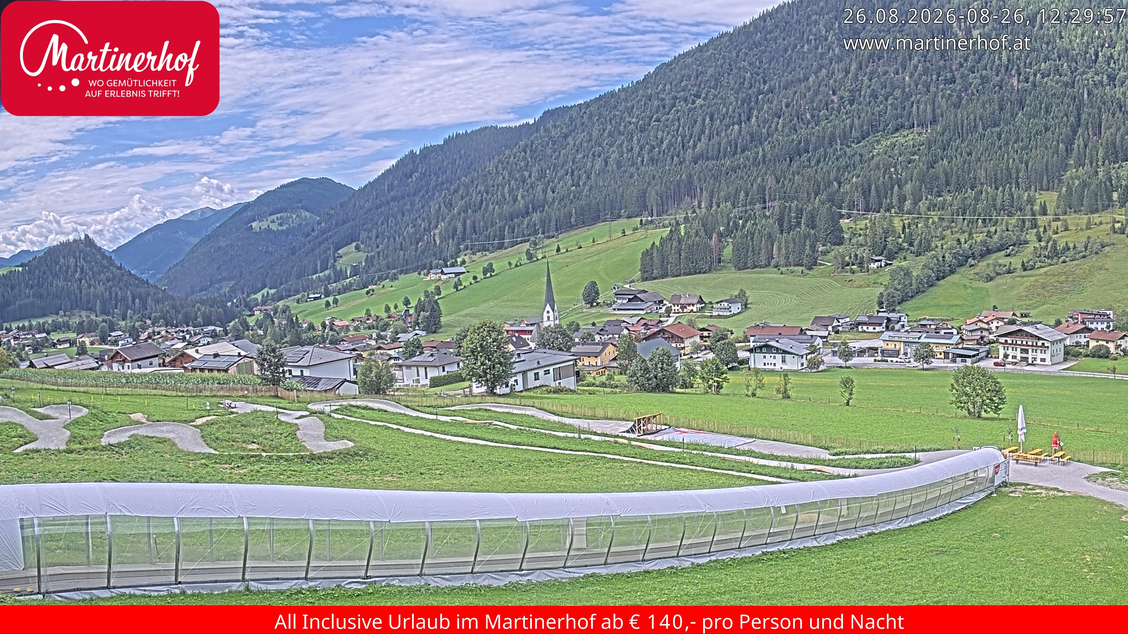 Archiv Foto Webcam Sicht auf St. Martin am Tennengebirge