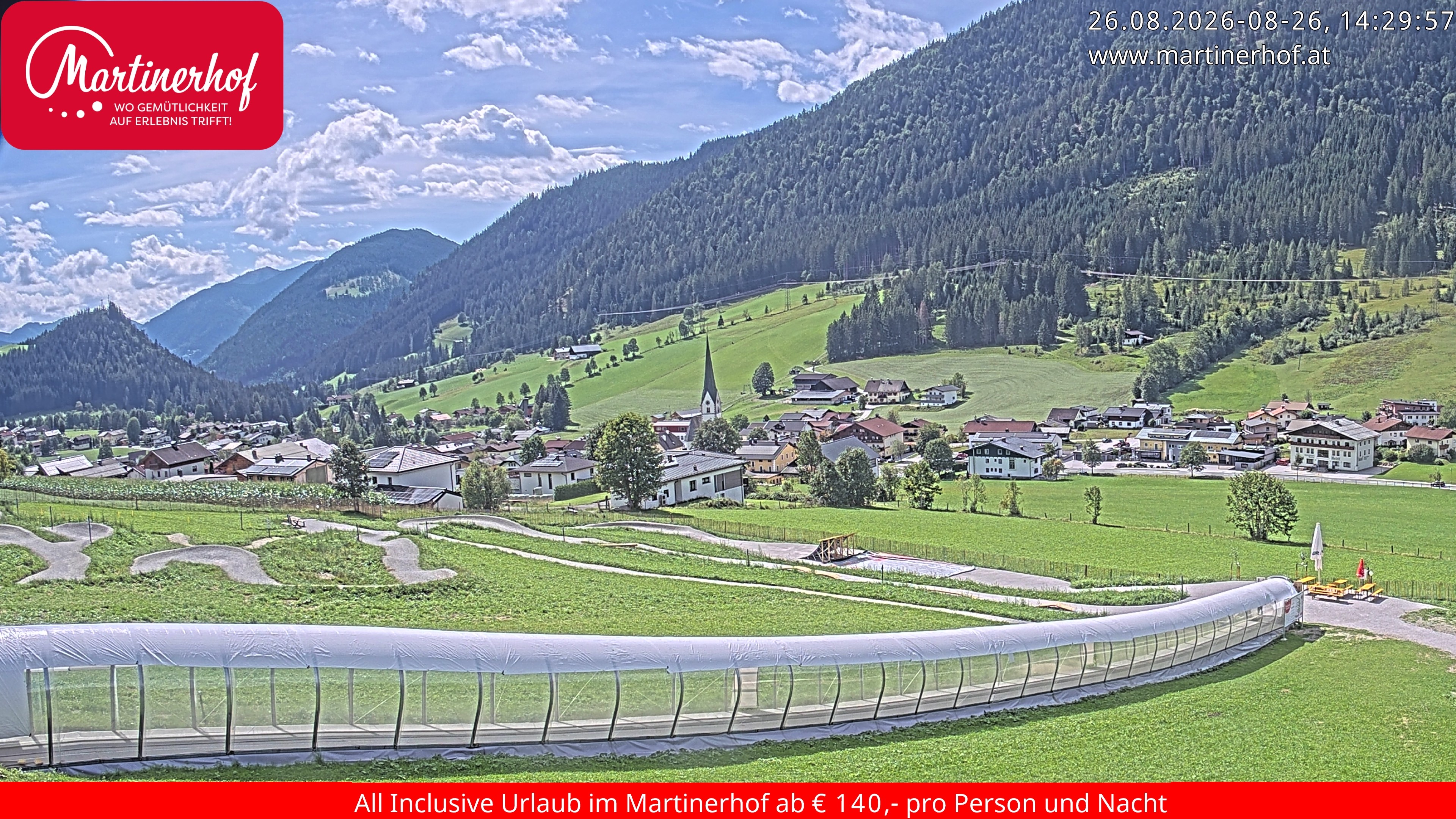 Archiv Foto Webcam Sicht auf St. Martin am Tennengebirge