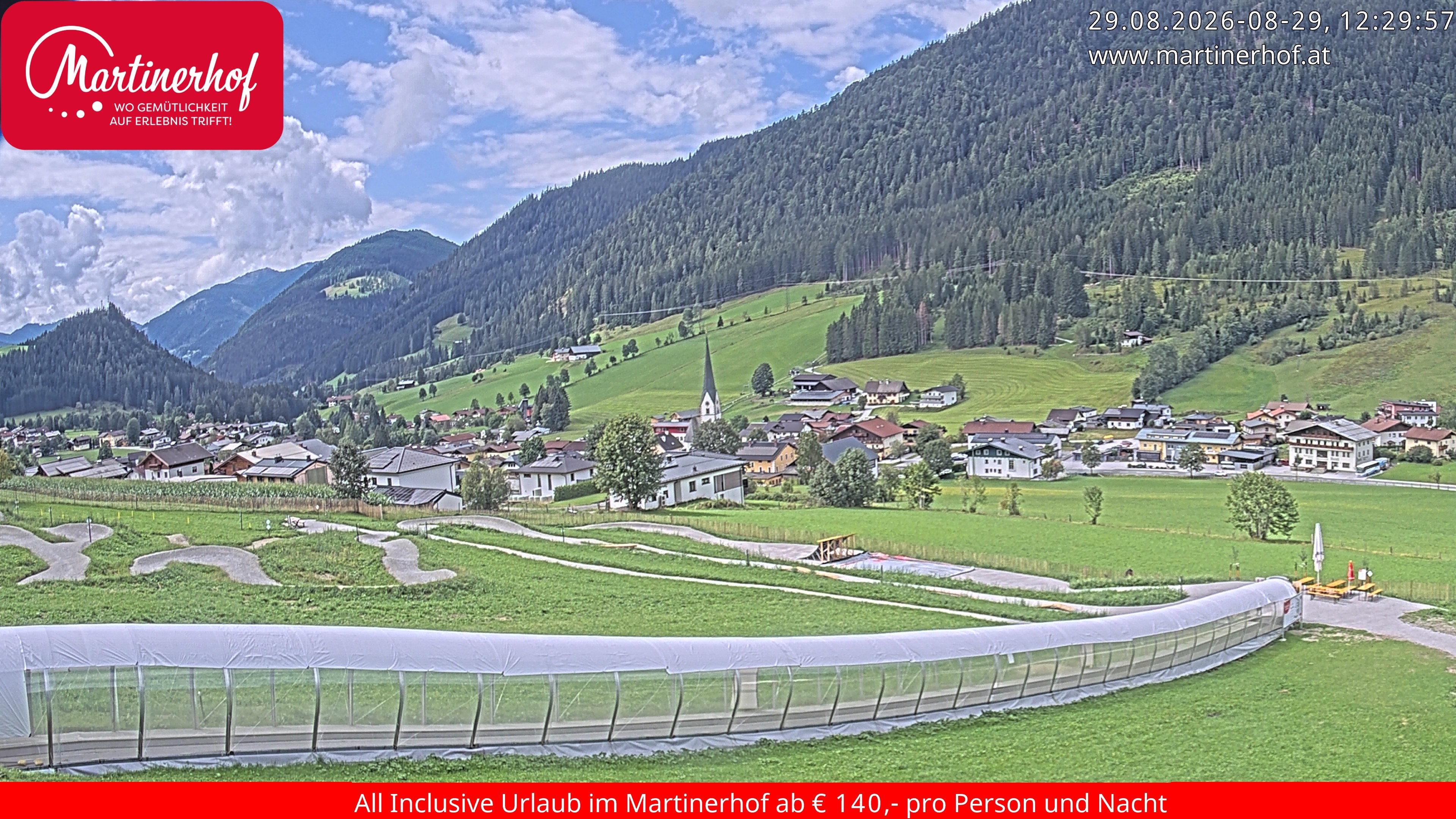 Archiv Foto Webcam Sicht auf St. Martin am Tennengebirge