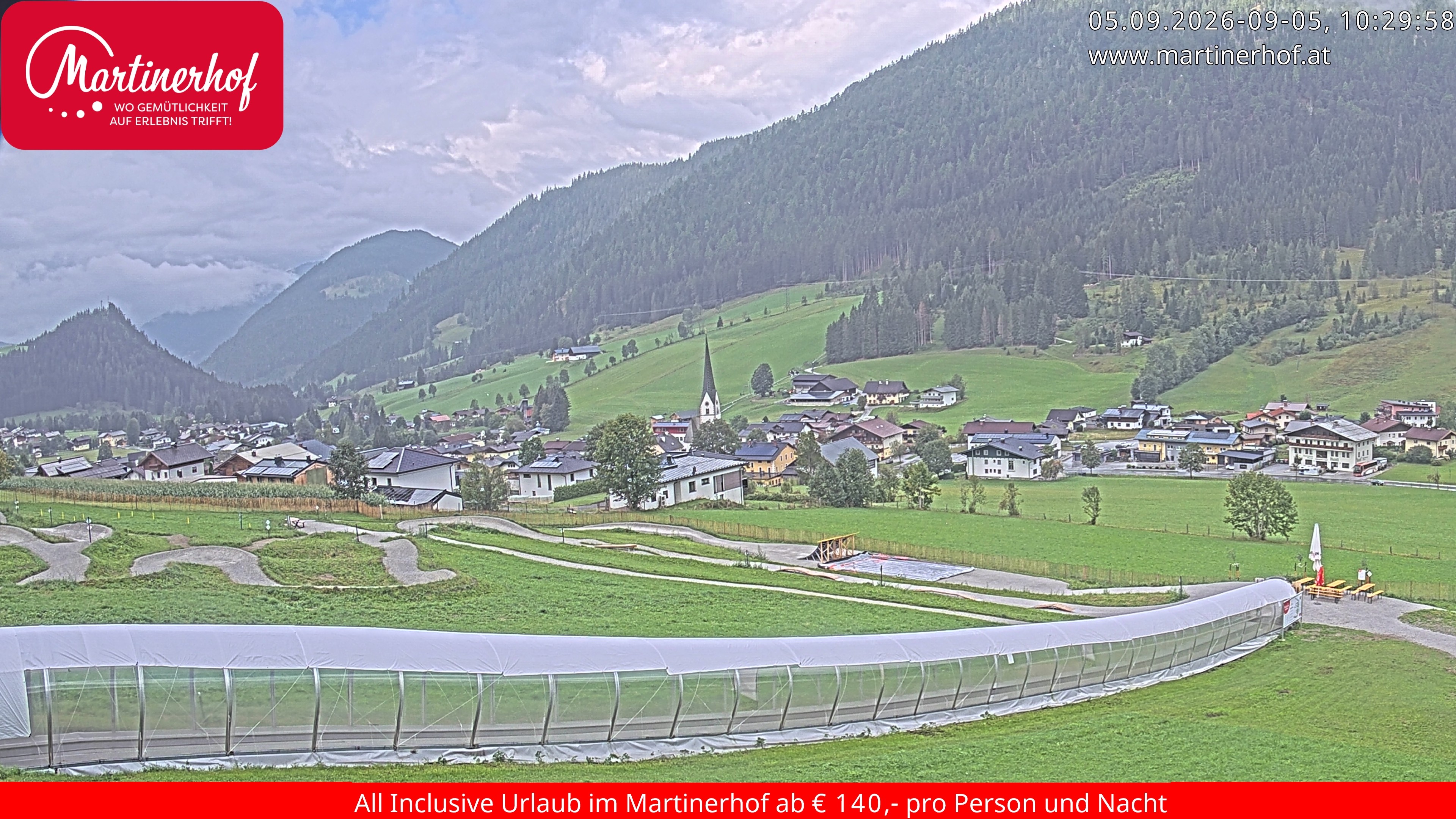 Archiv Foto Webcam Sicht auf St. Martin am Tennengebirge