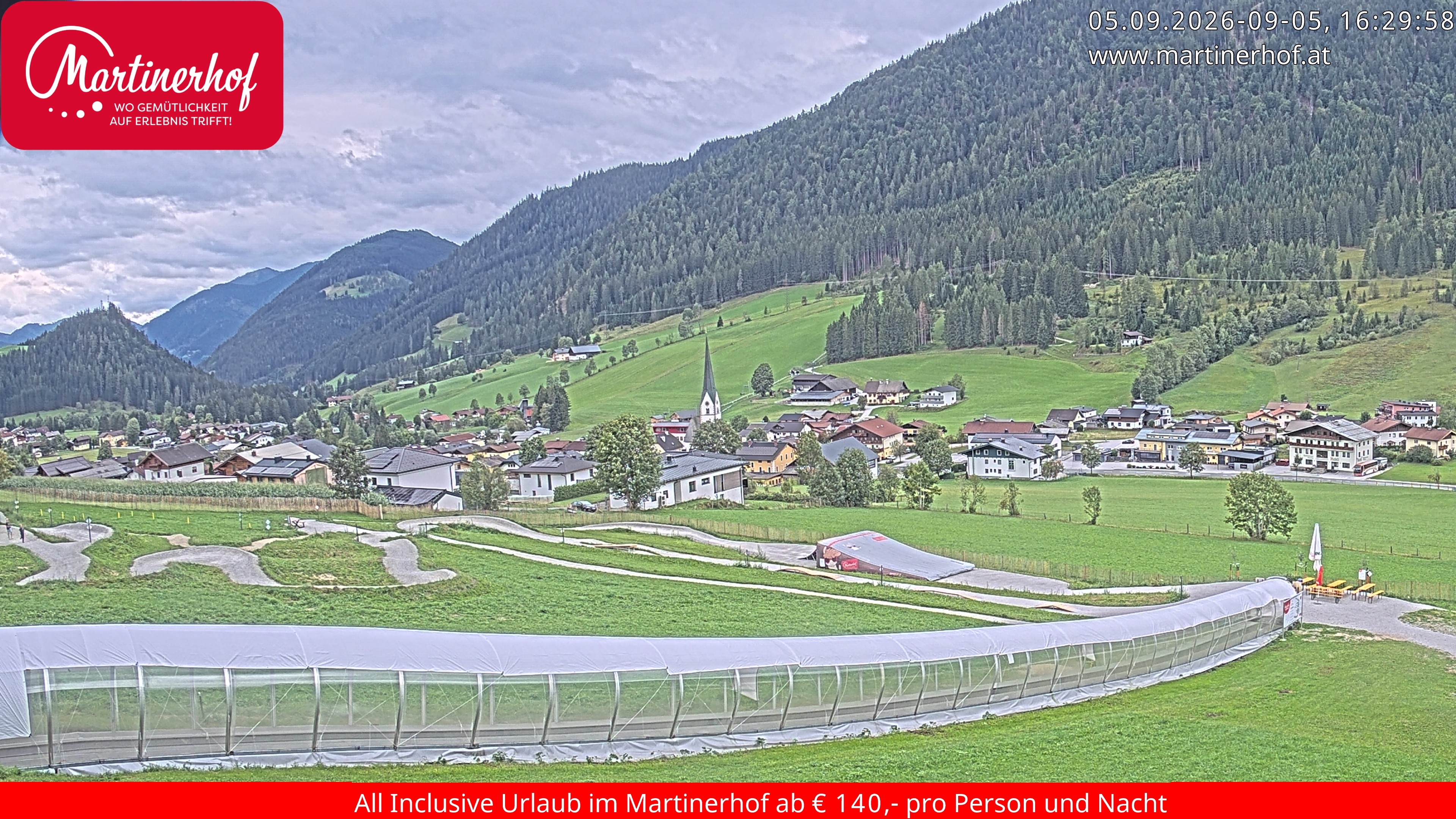 Archiv Foto Webcam Sicht auf St. Martin am Tennengebirge