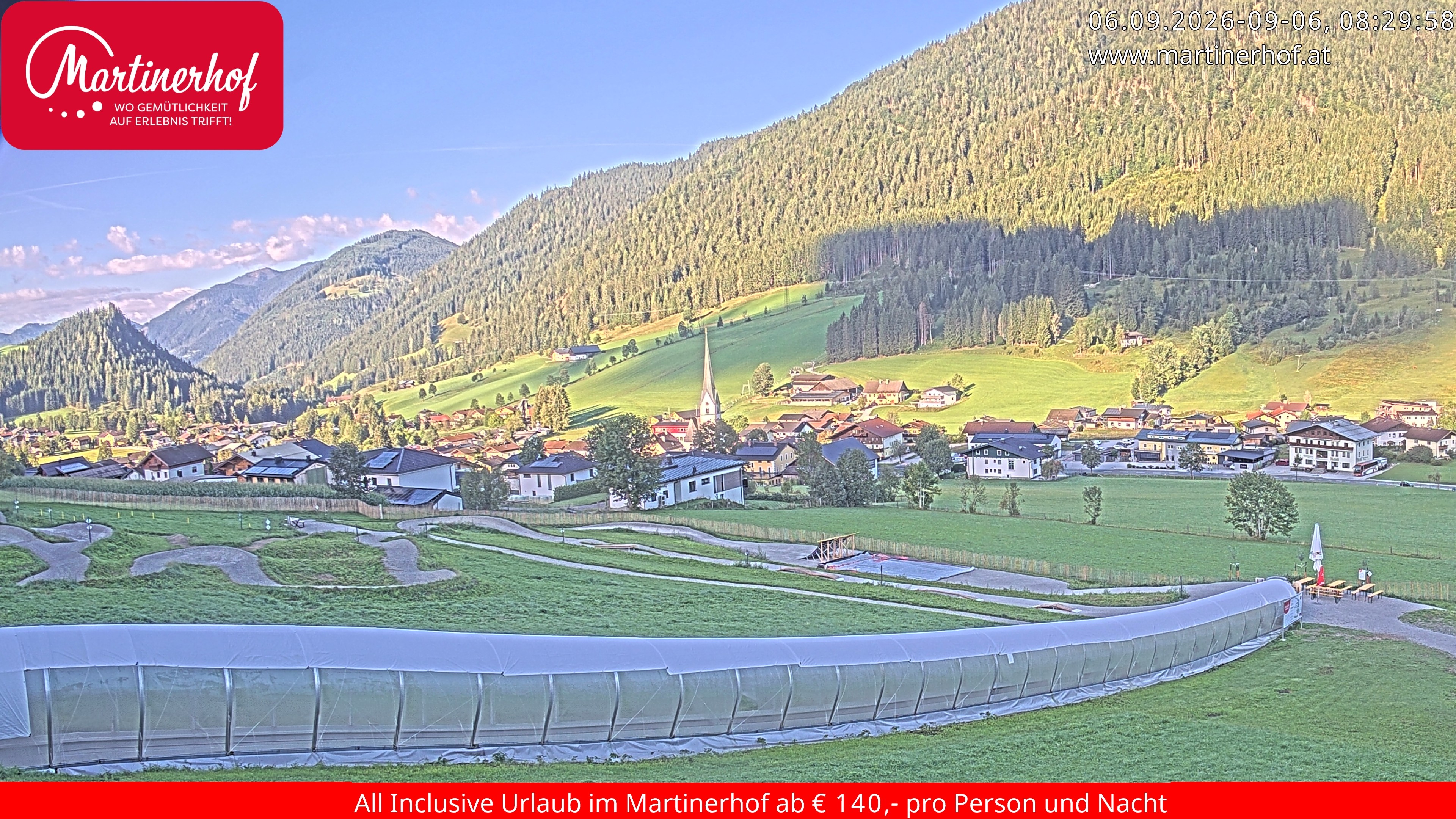 Archiv Foto Webcam Sicht auf St. Martin am Tennengebirge