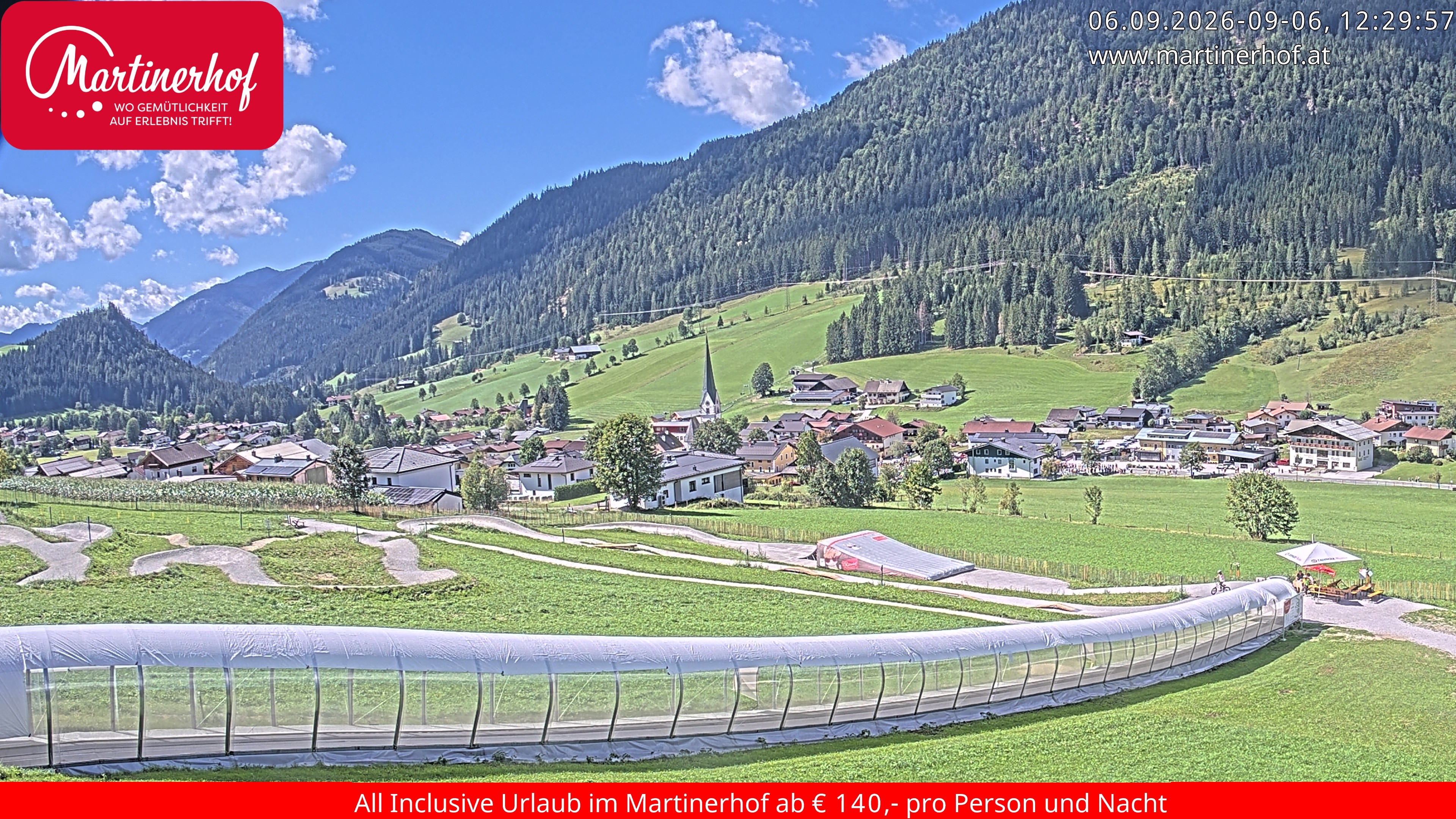 Archiv Foto Webcam Sicht auf St. Martin am Tennengebirge