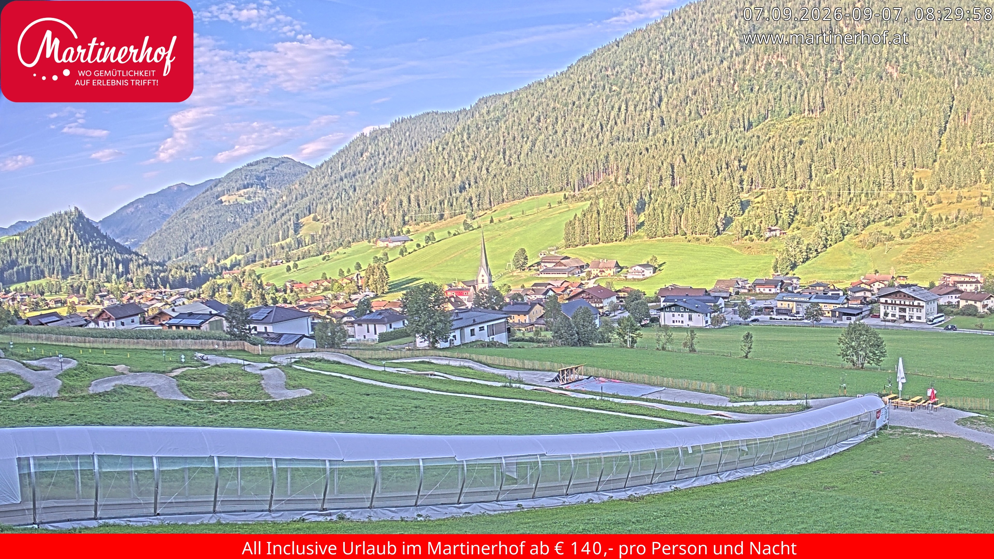 Archiv Foto Webcam Sicht auf St. Martin am Tennengebirge