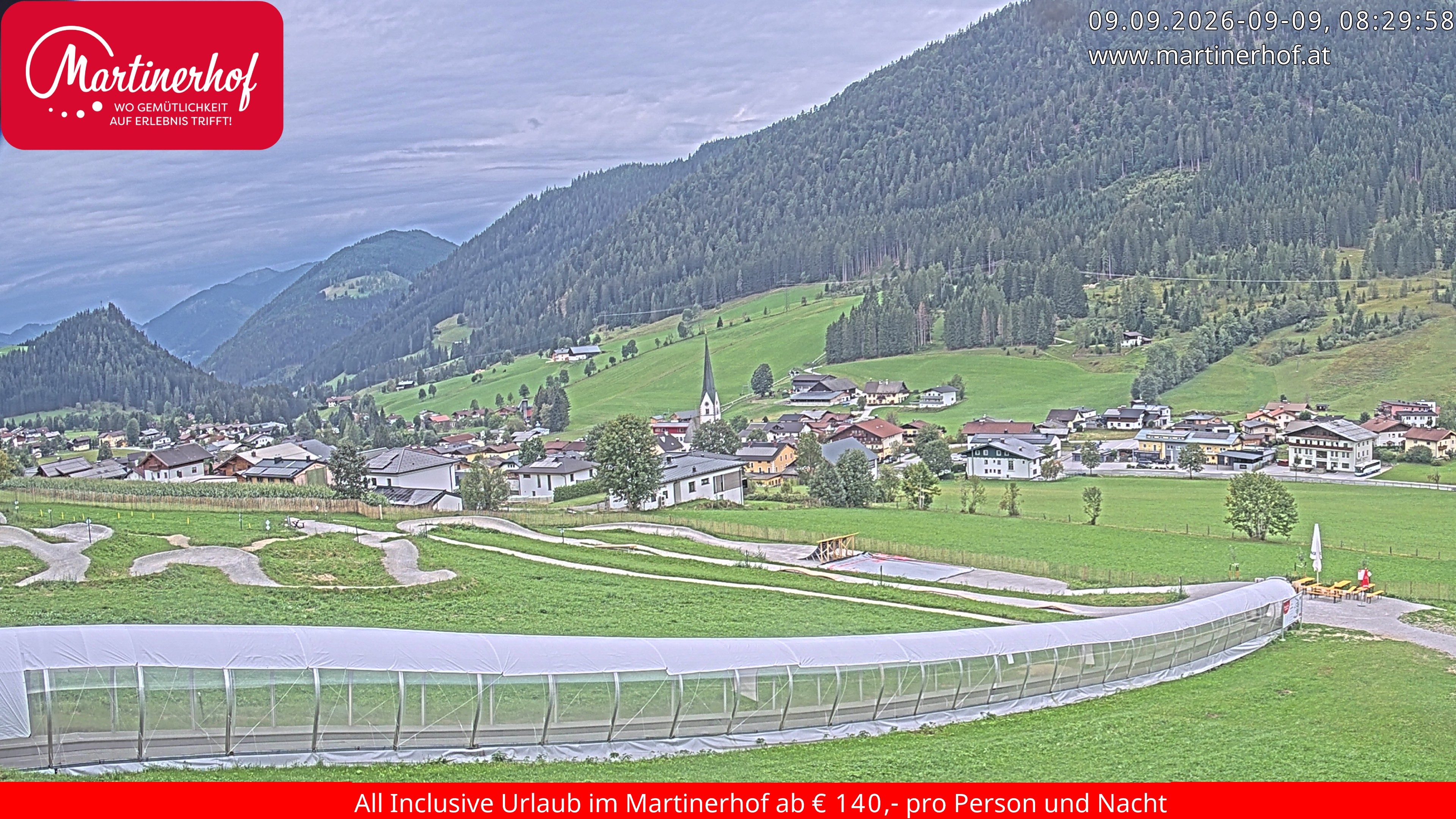Archiv Foto Webcam Sicht auf St. Martin am Tennengebirge