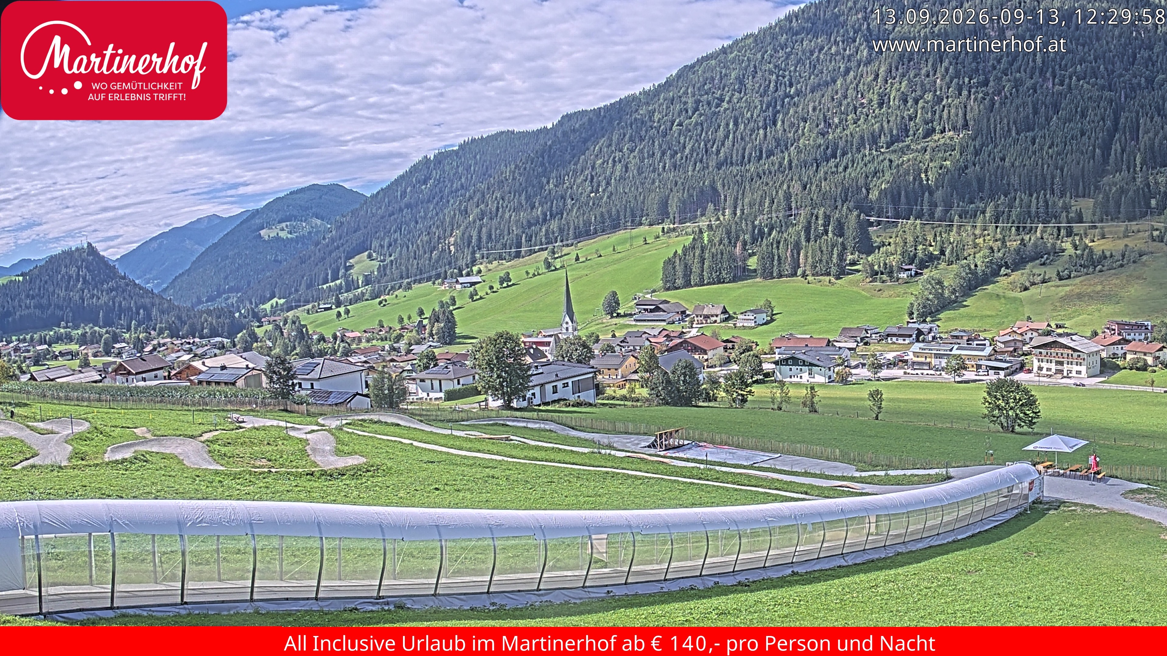 Archiv Foto Webcam Sicht auf St. Martin am Tennengebirge