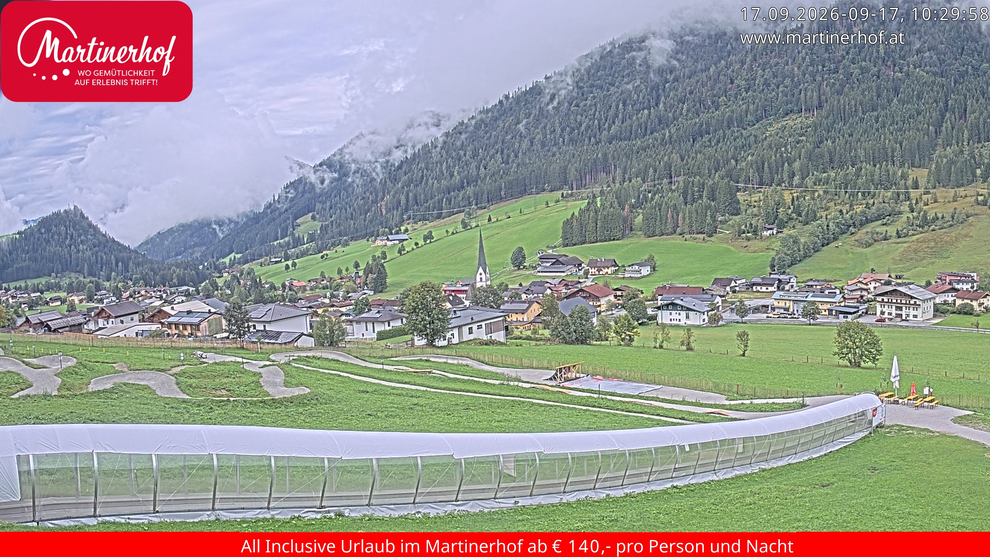Archiv Foto Webcam Sicht auf St. Martin am Tennengebirge