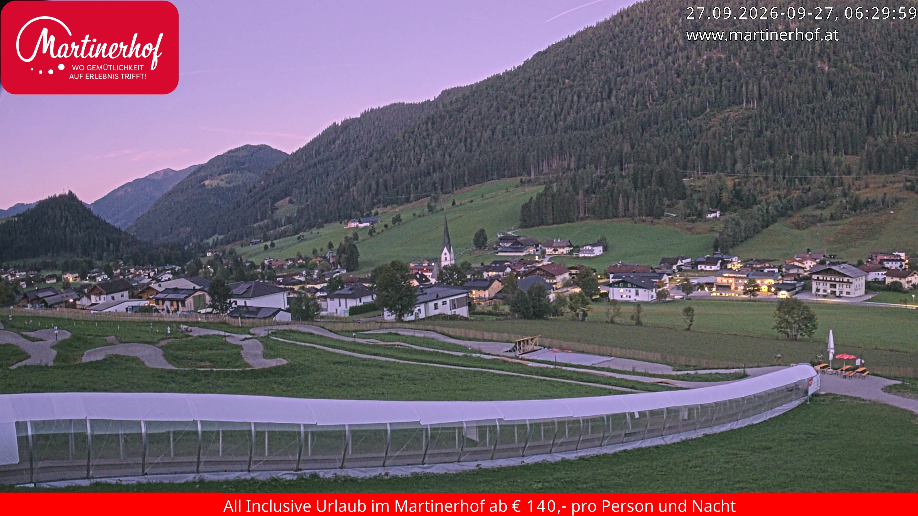 Archiv Foto Webcam Sicht auf St. Martin am Tennengebirge