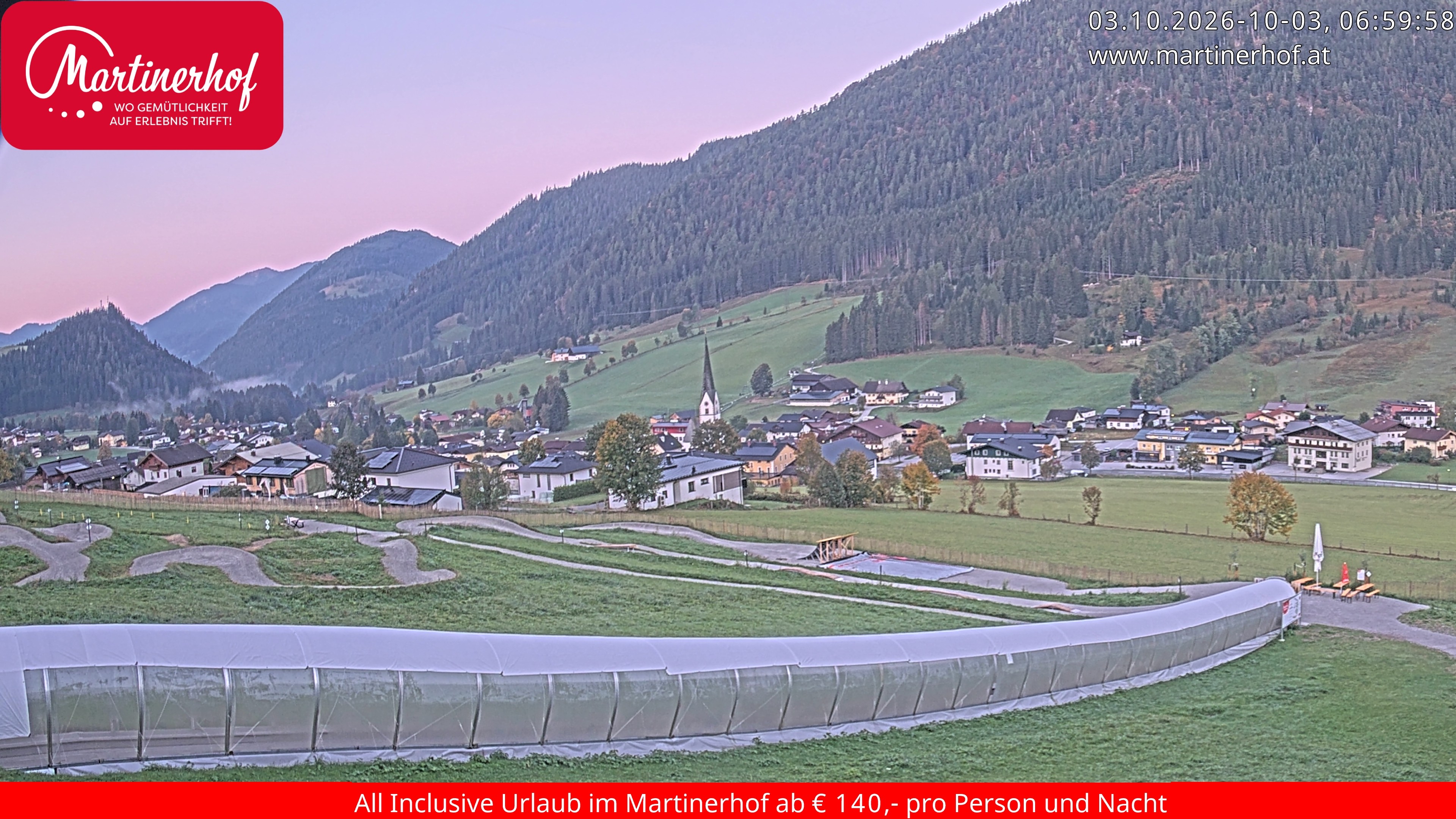 Archiv Foto Webcam Sicht auf St. Martin am Tennengebirge