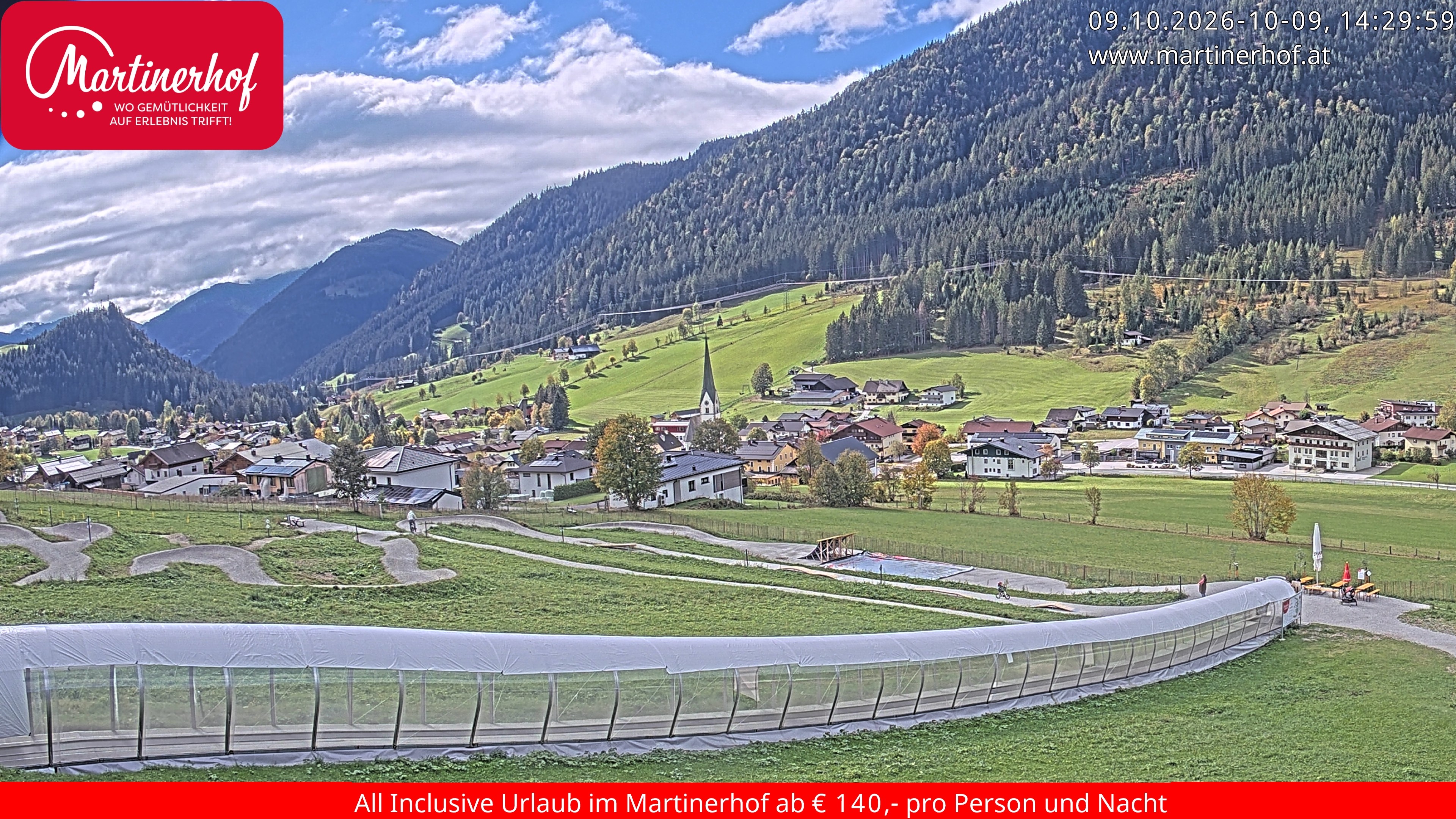 Archiv Foto Webcam Sicht auf St. Martin am Tennengebirge