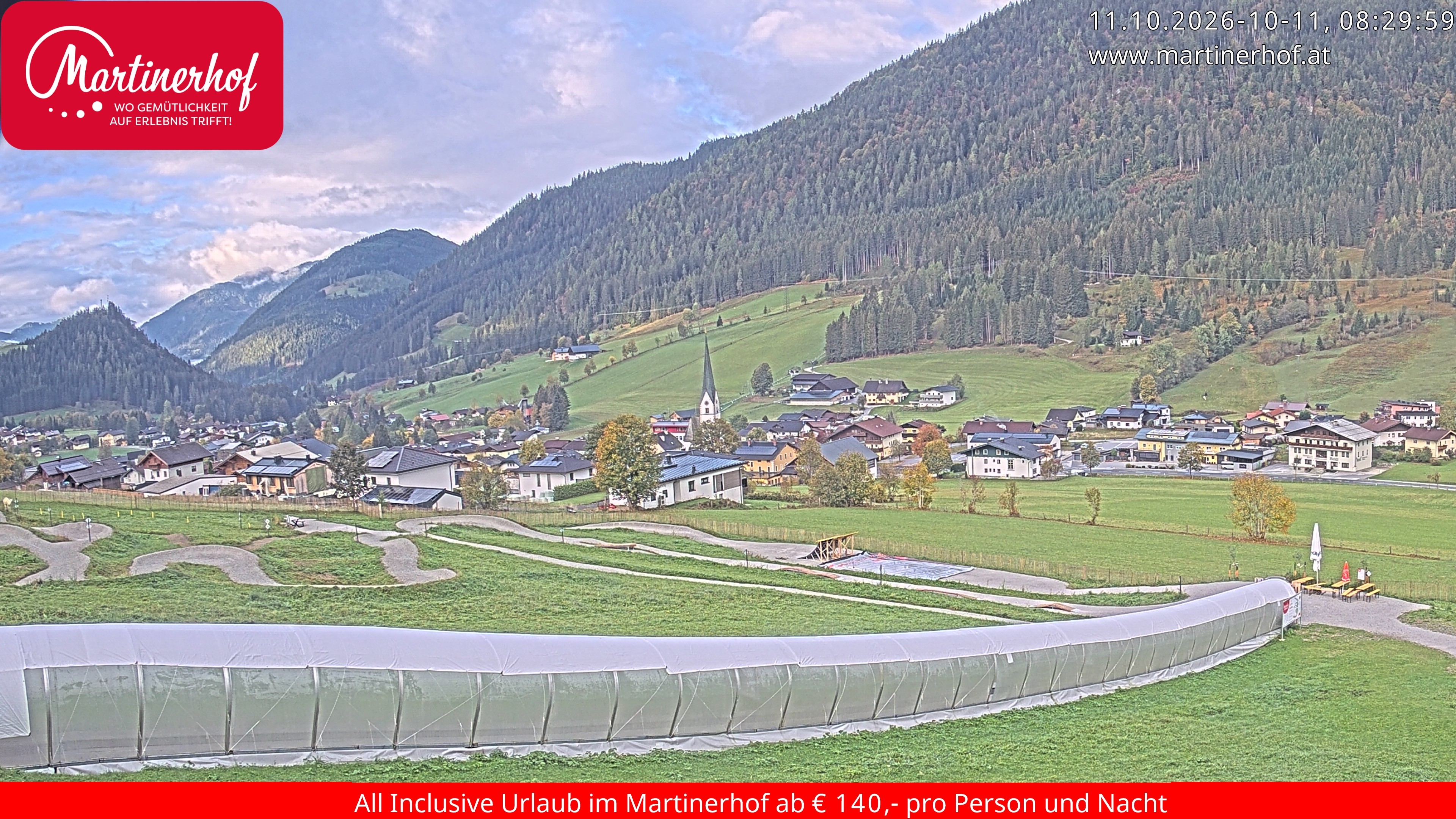 Archiv Foto Webcam Sicht auf St. Martin am Tennengebirge