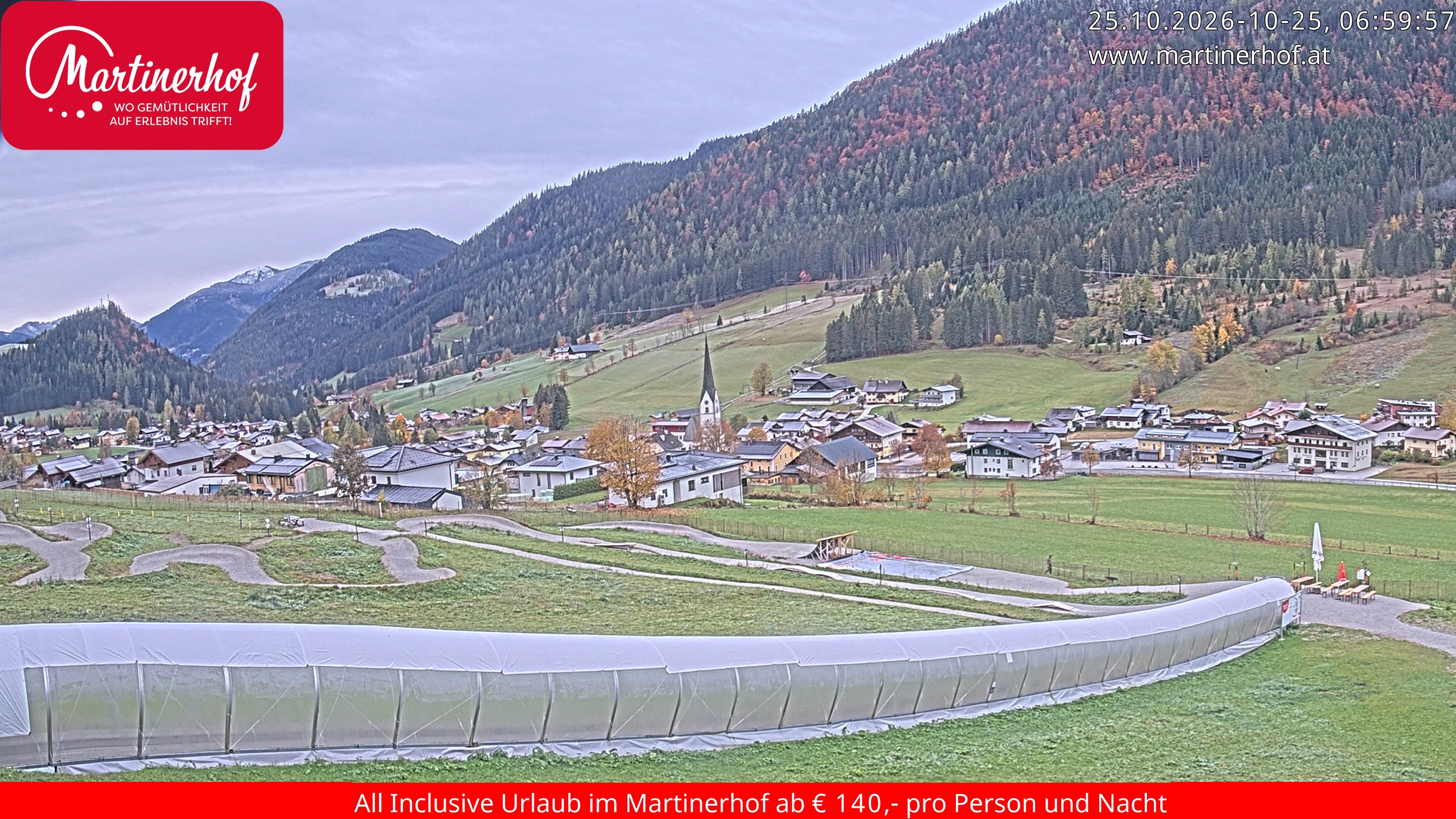 Archiv Foto Webcam Sicht auf St. Martin am Tennengebirge