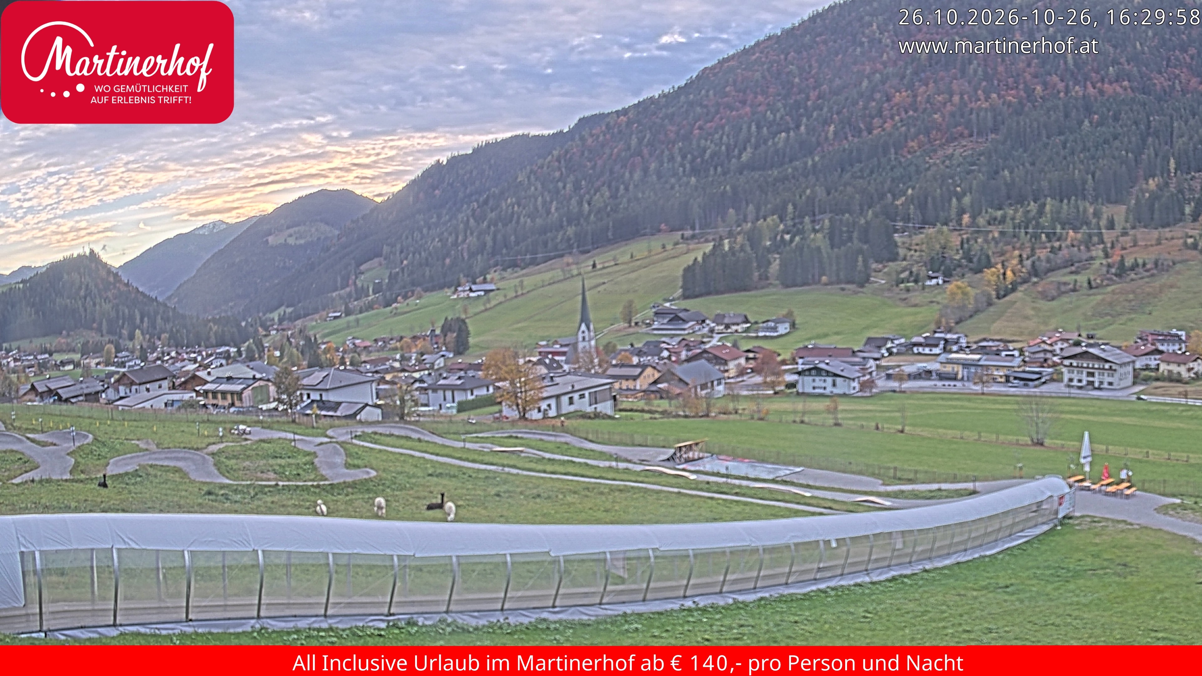Archiv Foto Webcam Sicht auf St. Martin am Tennengebirge