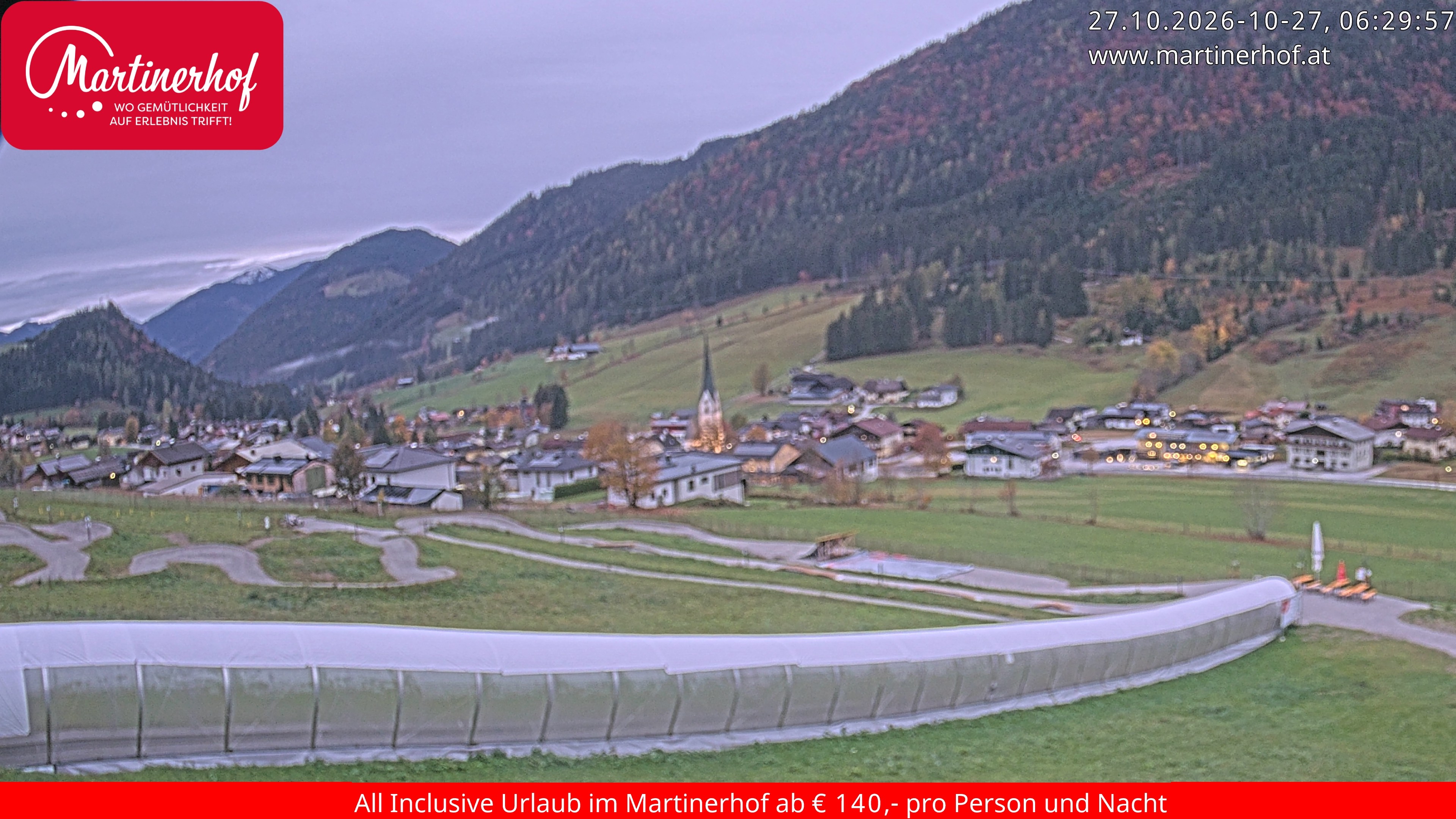 Archiv Foto Webcam Sicht auf St. Martin am Tennengebirge