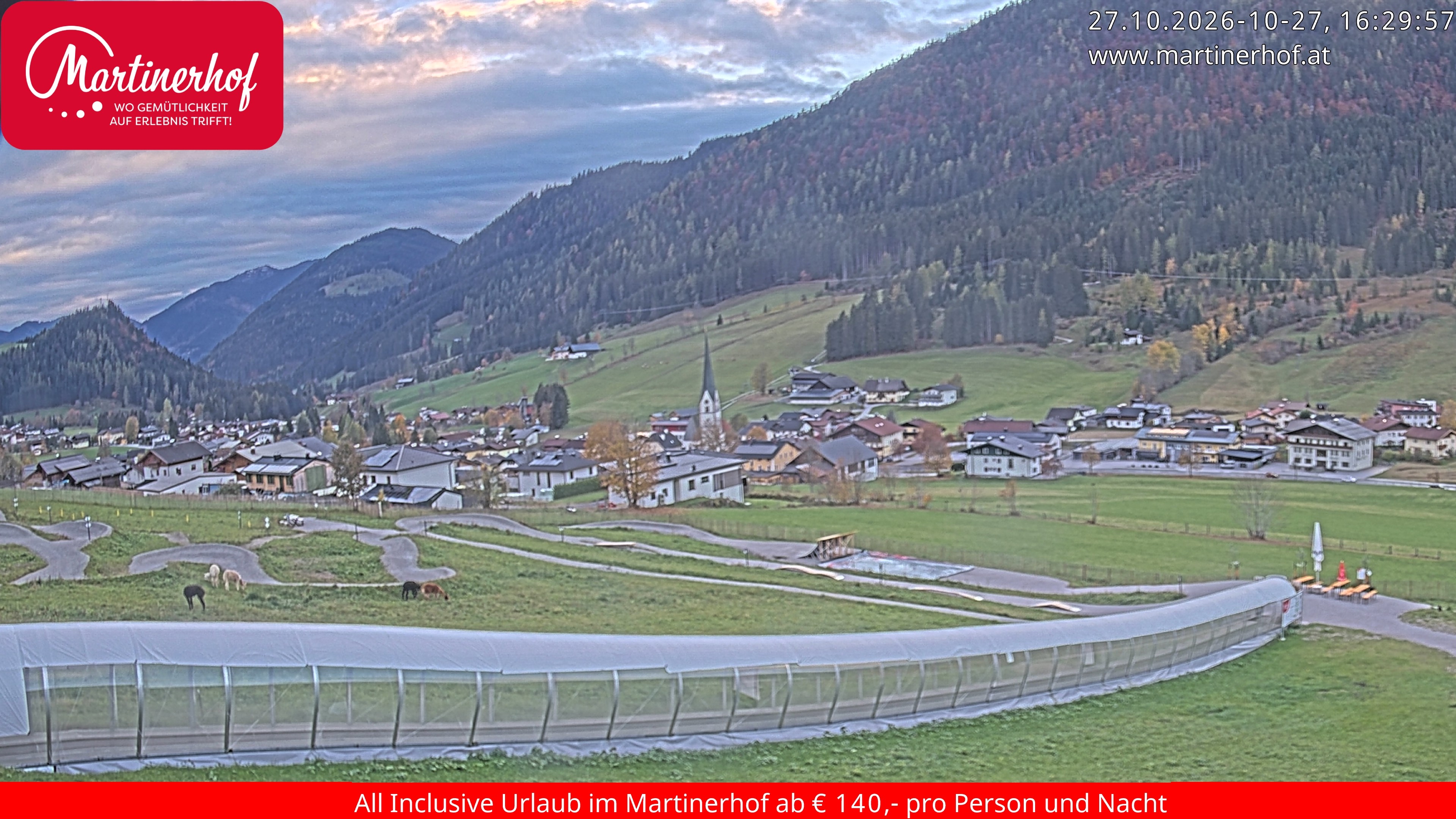 Archiv Foto Webcam Sicht auf St. Martin am Tennengebirge