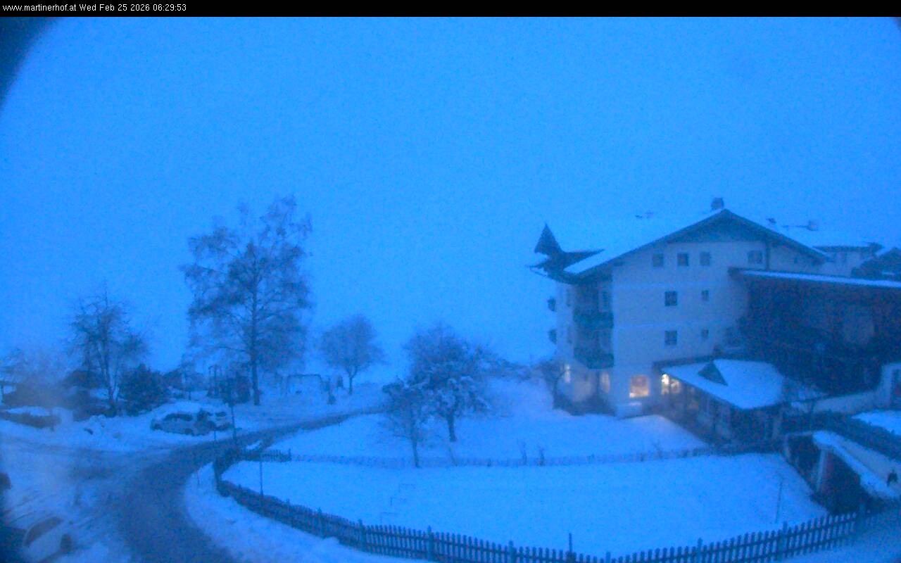 Archiv Foto Webcam mit Blickrichtung Tennergebirge