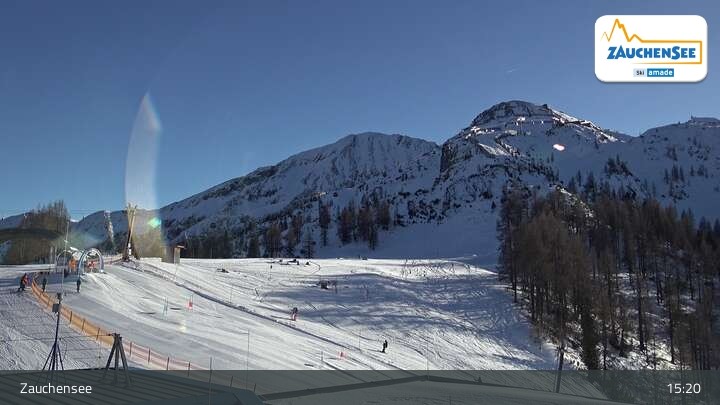 Archived image Webcam Zauchensee: Gamskogelhütte Restaurant