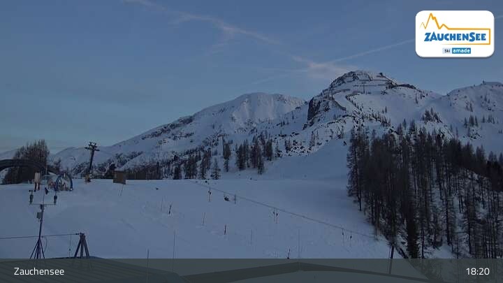 Archived image Webcam Zauchensee: Gamskogelhütte Restaurant