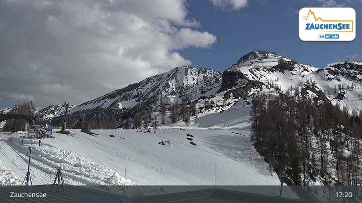 Archived image Webcam Zauchensee: Gamskogelhütte Restaurant