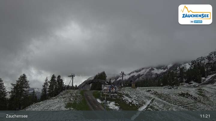 Archived image Webcam Zauchensee: Gamskogelhütte Restaurant