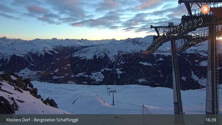 Archiv Foto Webcam Klosters Dorf: Bergstation Schaffürggli