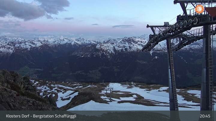 Archived image Webcam Klosters Village: Schaffürggli Top Station