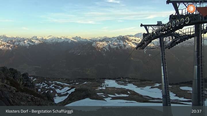 Archiv Foto Webcam Klosters Dorf: Bergstation Schaffürggli