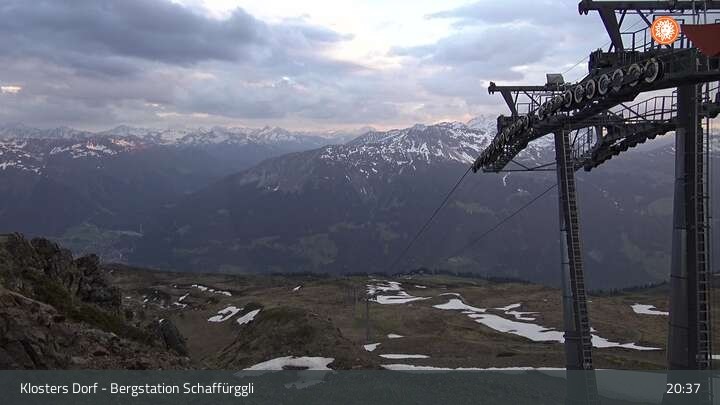 Archived image Webcam Klosters Village: Schaffürggli Top Station