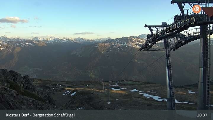 Archived image Webcam Klosters Village: Schaffürggli Top Station