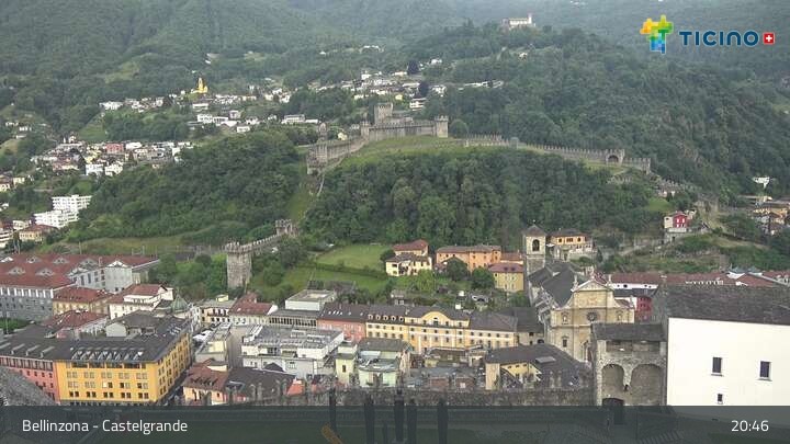 Archived image Webcam Bellinzona: Castelgrande
