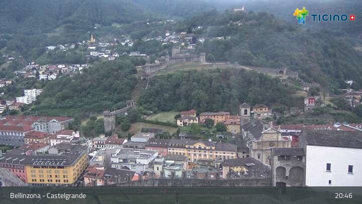 Archiv Foto Webcam Bellinzona - Castelgrande