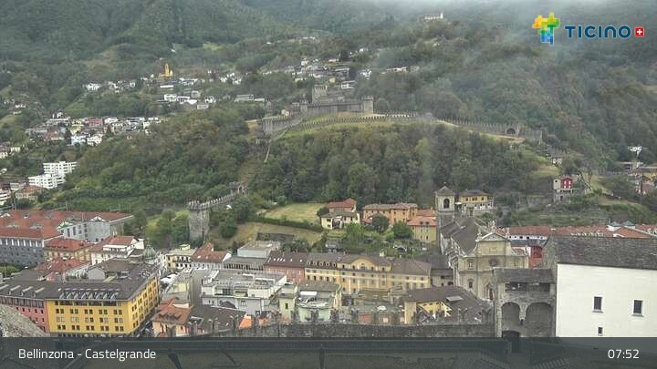 Archiv Foto Webcam Bellinzona - Castelgrande
