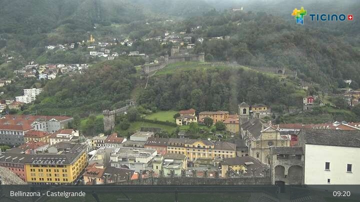 Archiv Foto Webcam Bellinzona - Castelgrande