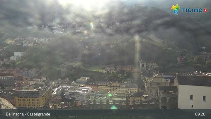 Archiv Foto Webcam Bellinzona - Castelgrande