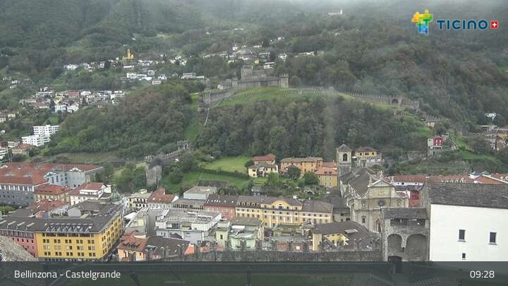 Archiv Foto Webcam Bellinzona - Castelgrande