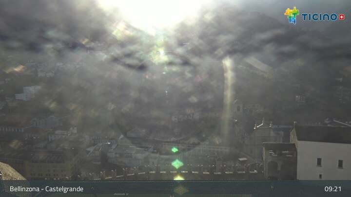 Archived image Webcam Bellinzona: Castelgrande